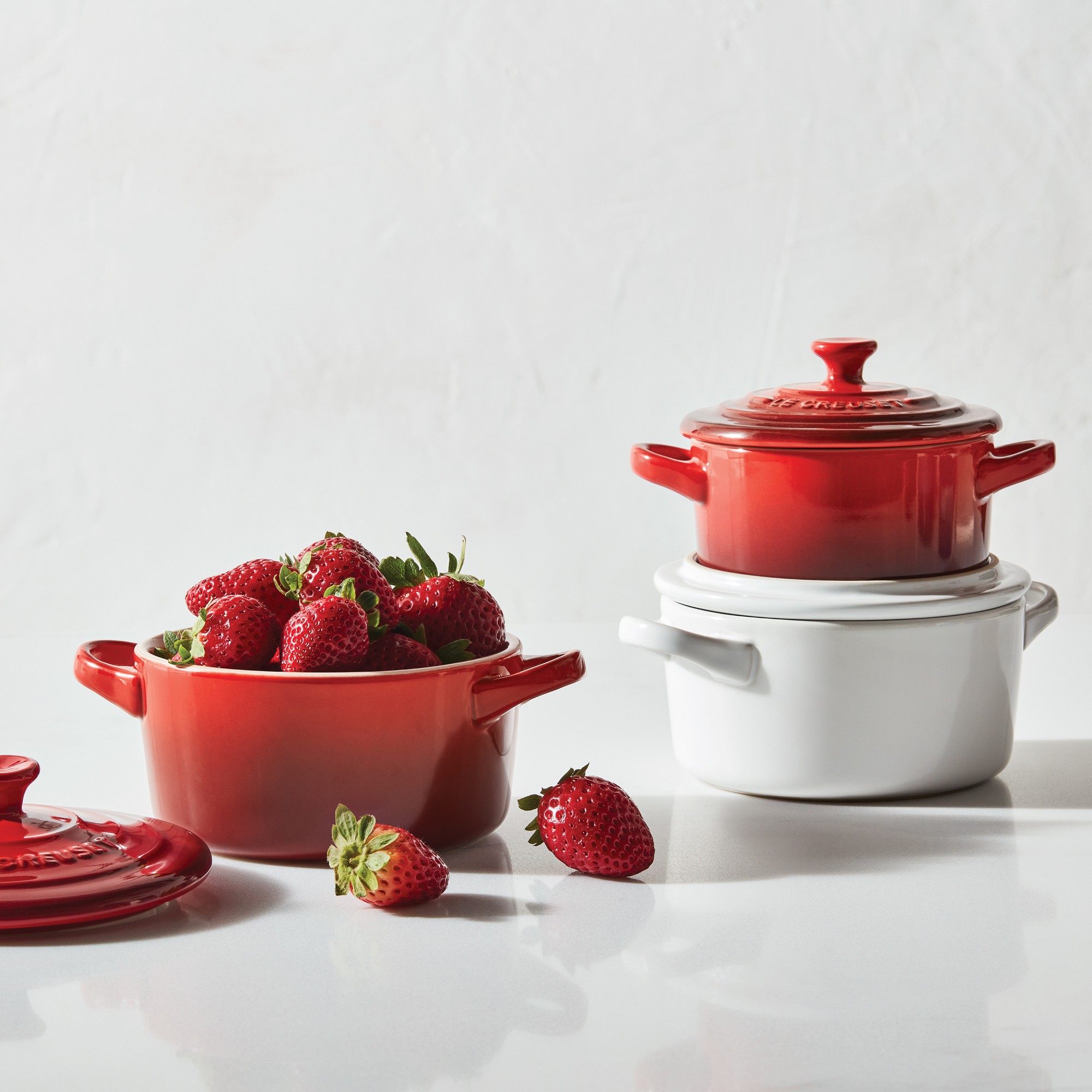 Le Creuset Stoneware Mini Round Cocotte