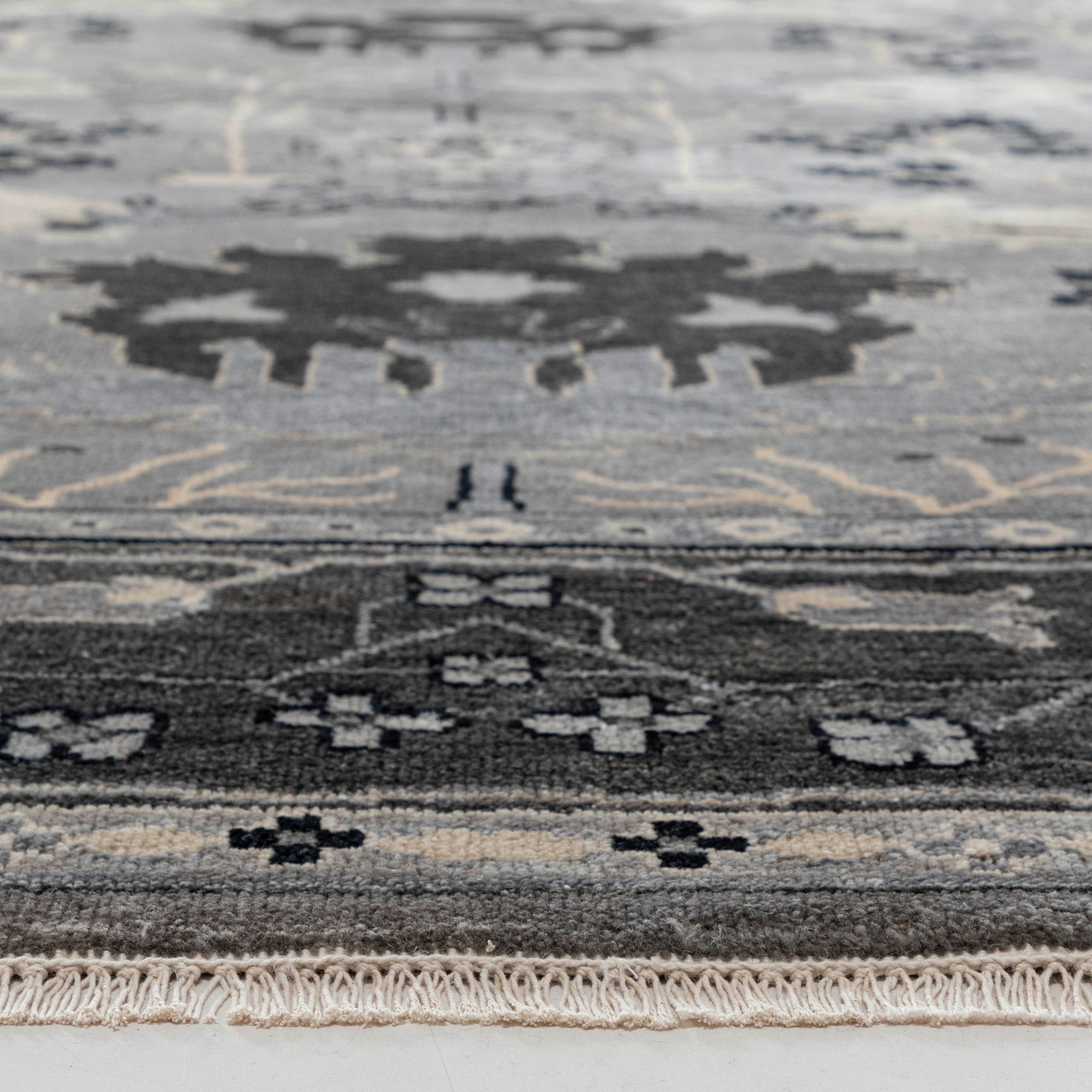 Fleur Hand Knotted Rug