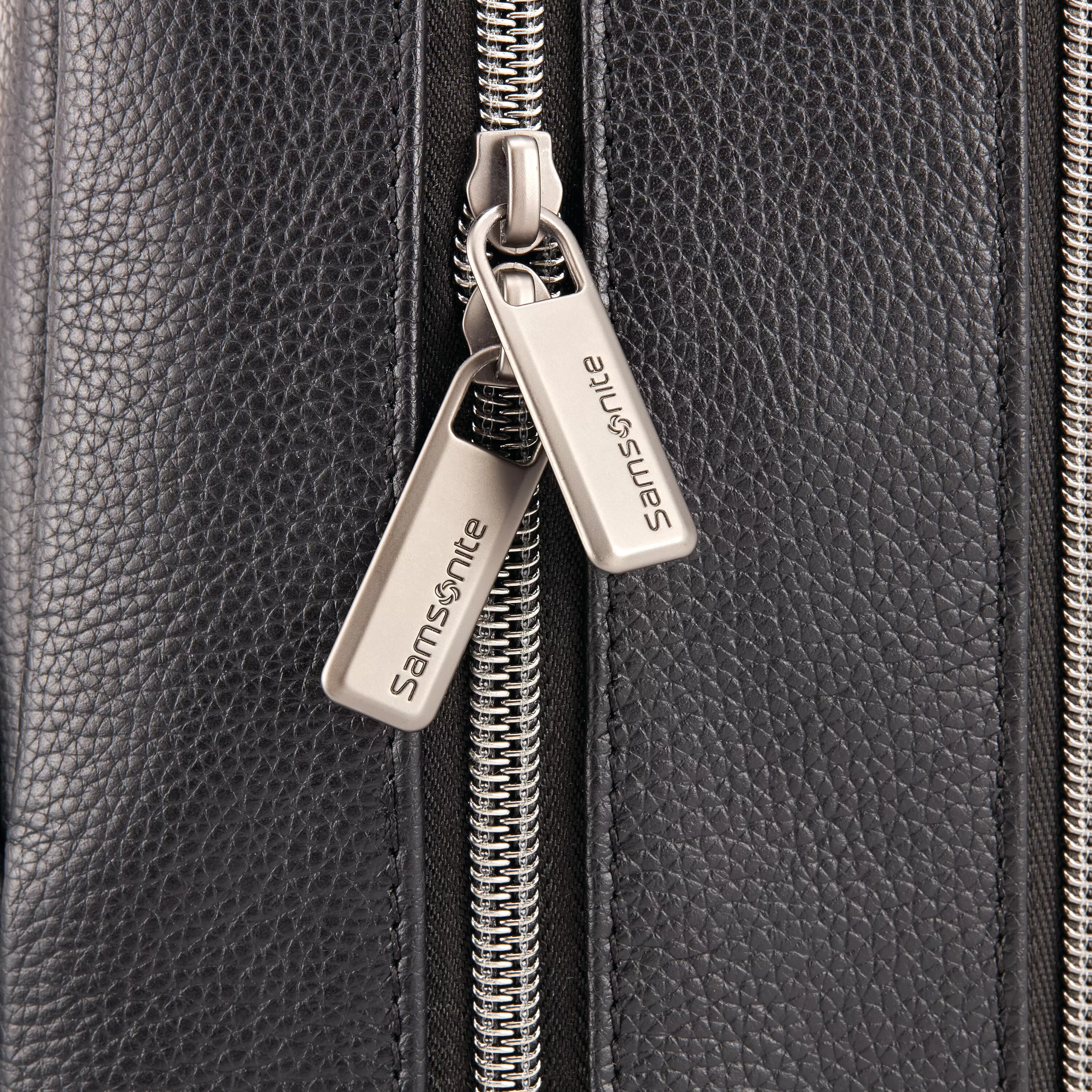 BUSINESS SLIM LEATHER BACKPACK