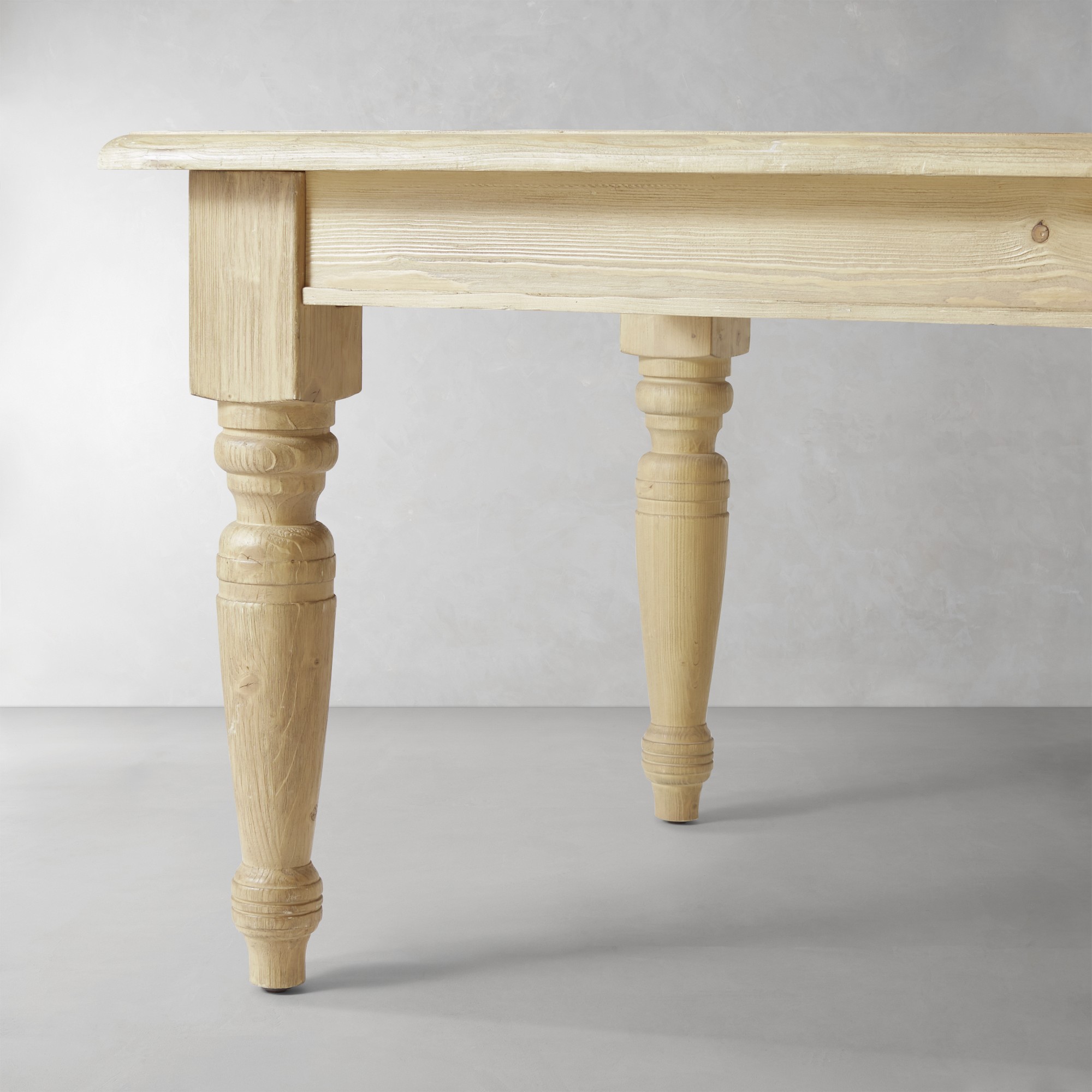 Harvest Extendable Rectangular Dining Table (72