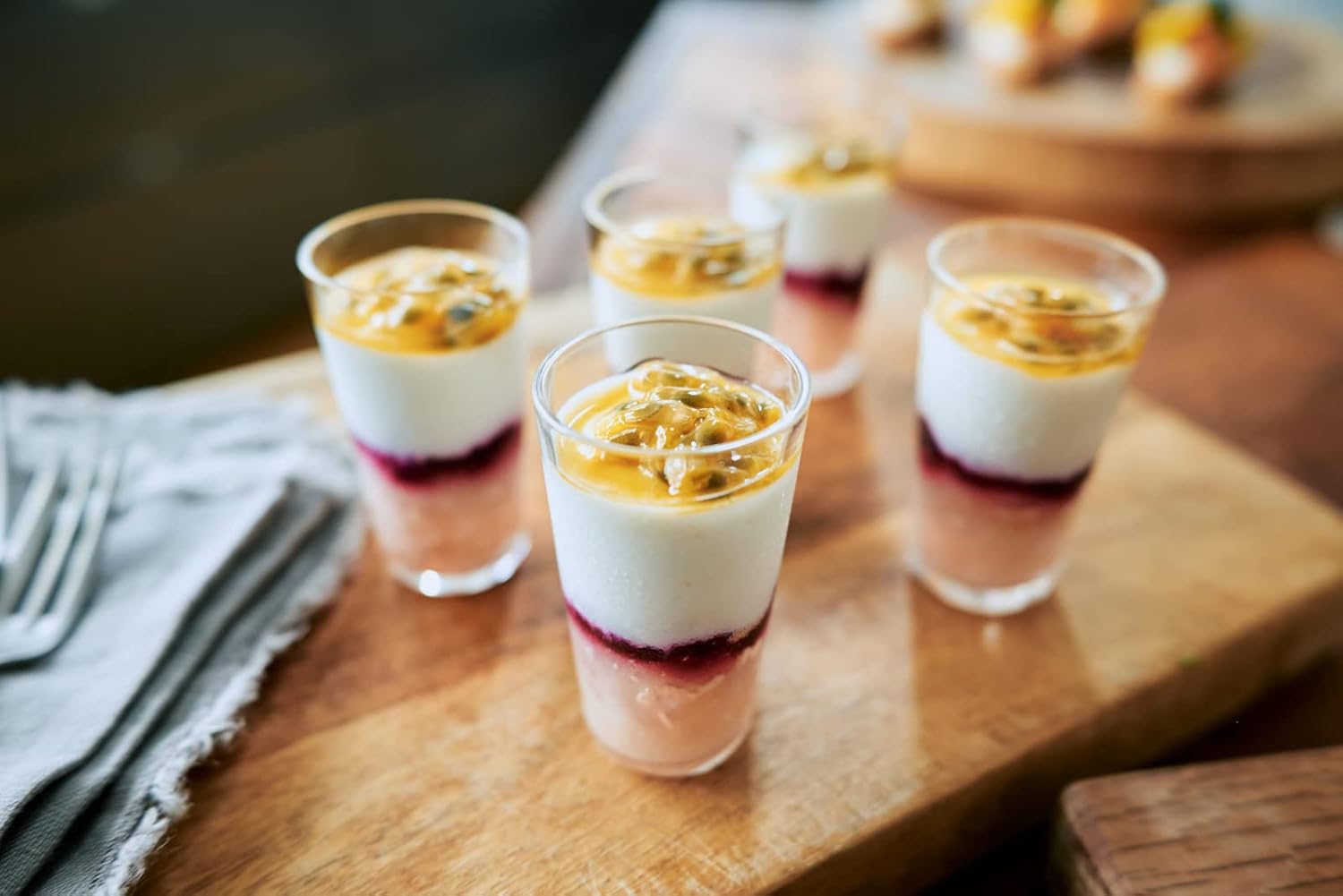 Nikon Z fc with Wide-Angle Zoom Lens | Retro-inspired compact mirrorless stills/video camera with 16-50mm zoom lens | Nikon USA Model