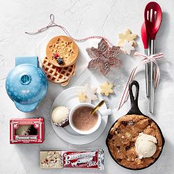 Williams Sonoma Peppermint Bark Hot Chocolate Bomb