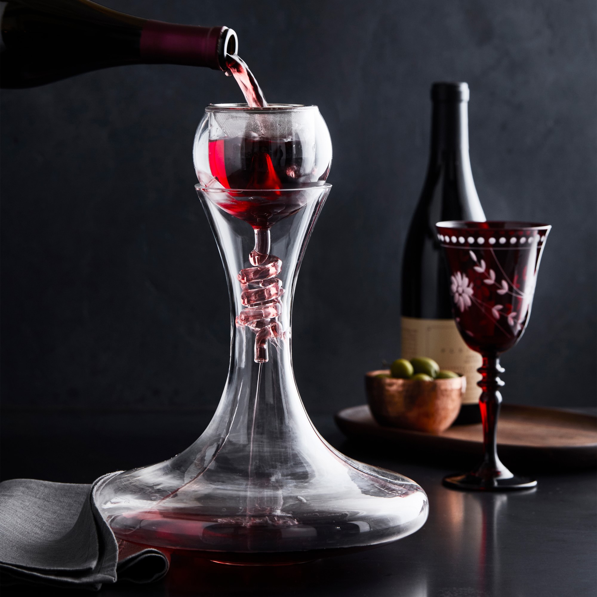 Twister Wine Aerator & Decanter with Stand Set
