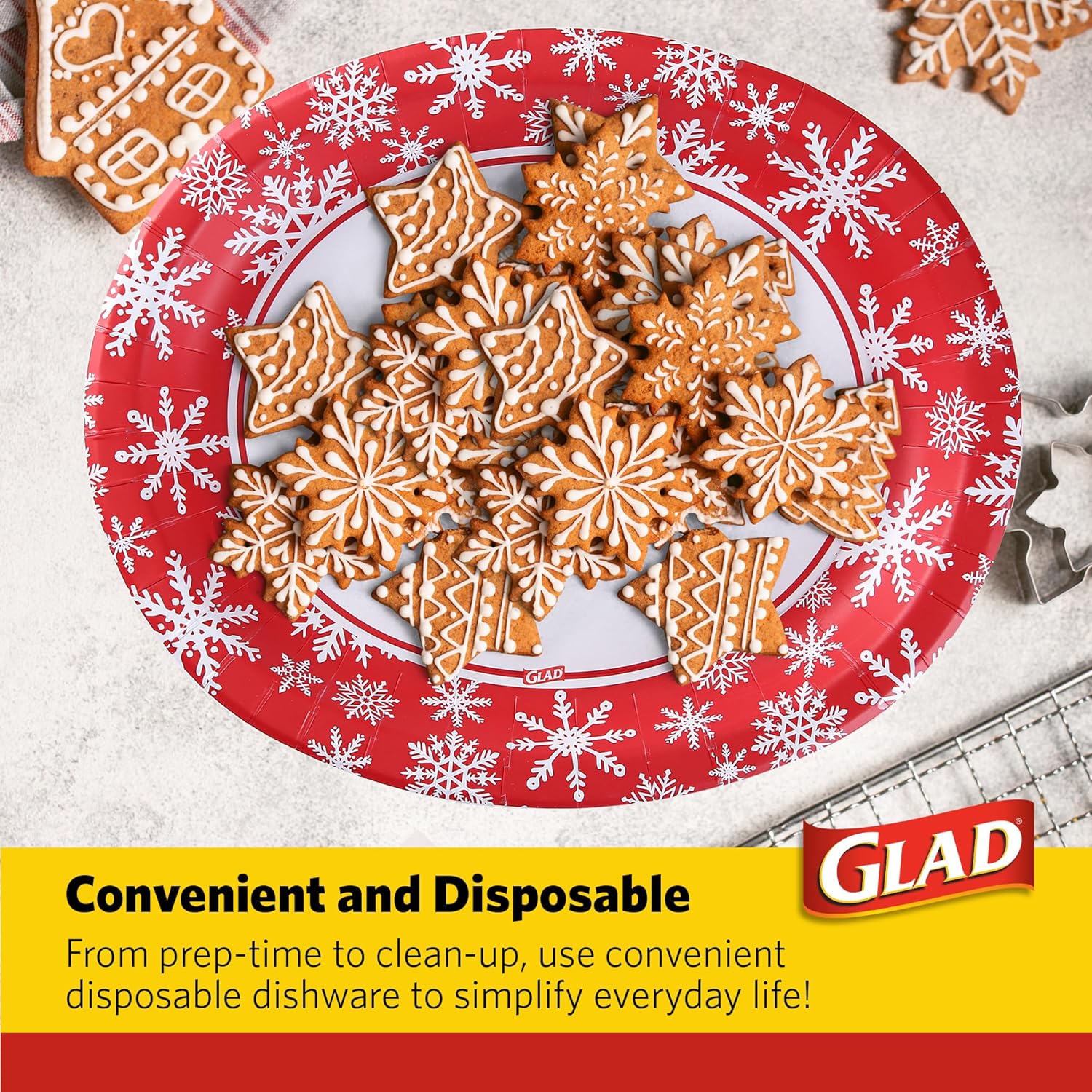 Glad Disposable Holiday Paper Plates, 10 Inch, 20 Count - Red Snowflake Design, Heavy Duty and Microwavable