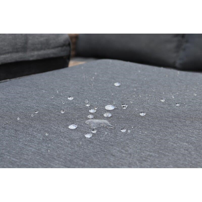 Hayzen 7 - Person Seating Group with Cushions