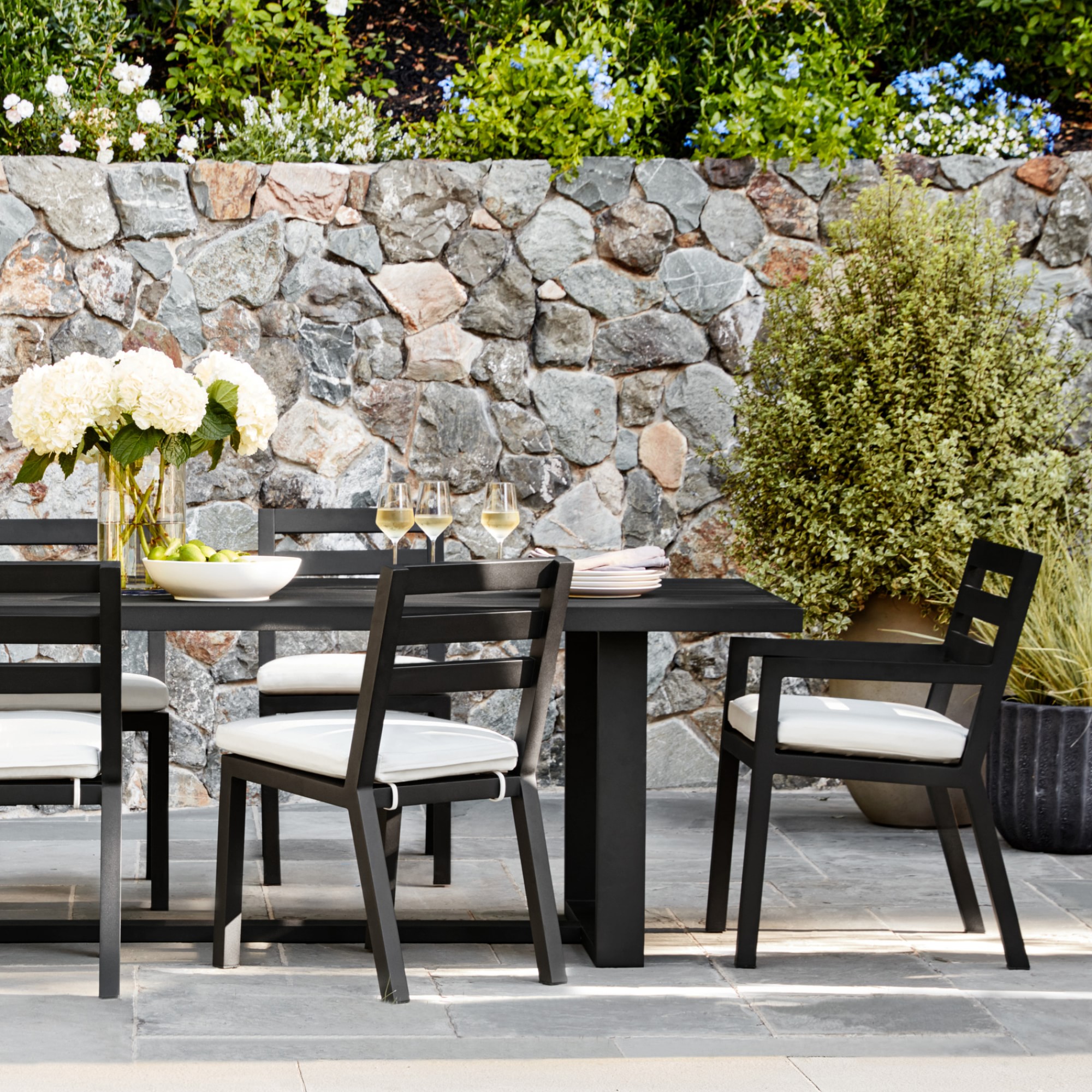 Ojai Outdoor Metal Dining Arm Chair