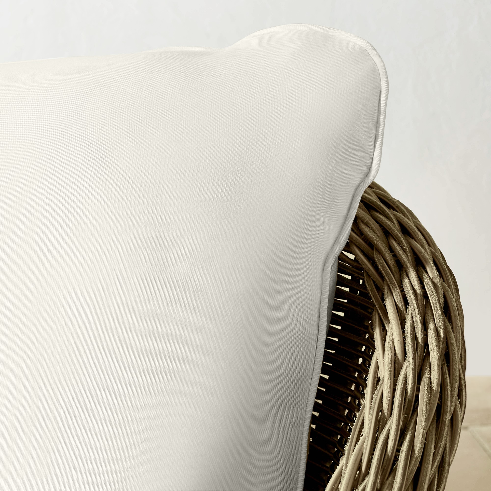 Manchester Outdoor Sofa (81