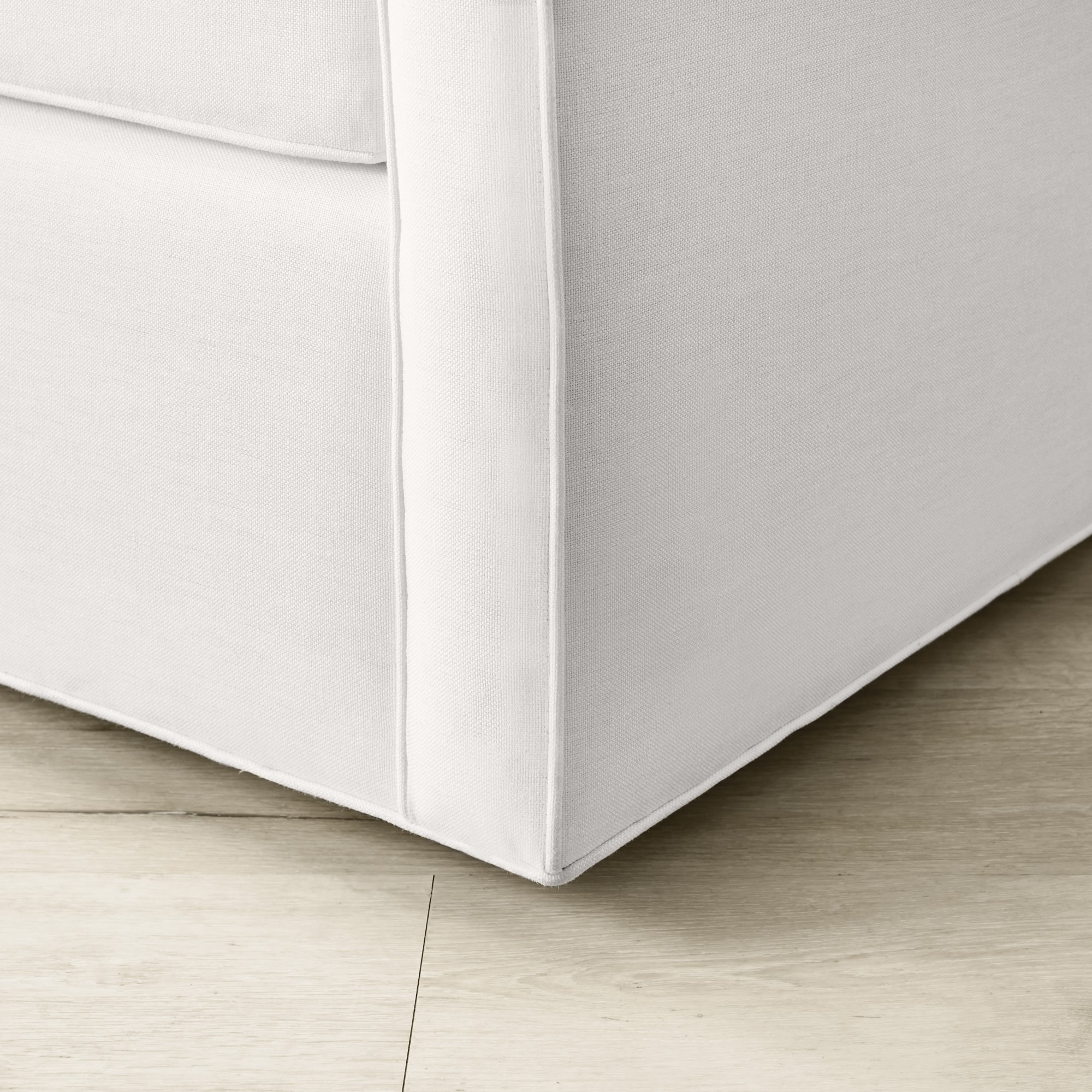 Presidio Swivel Chair