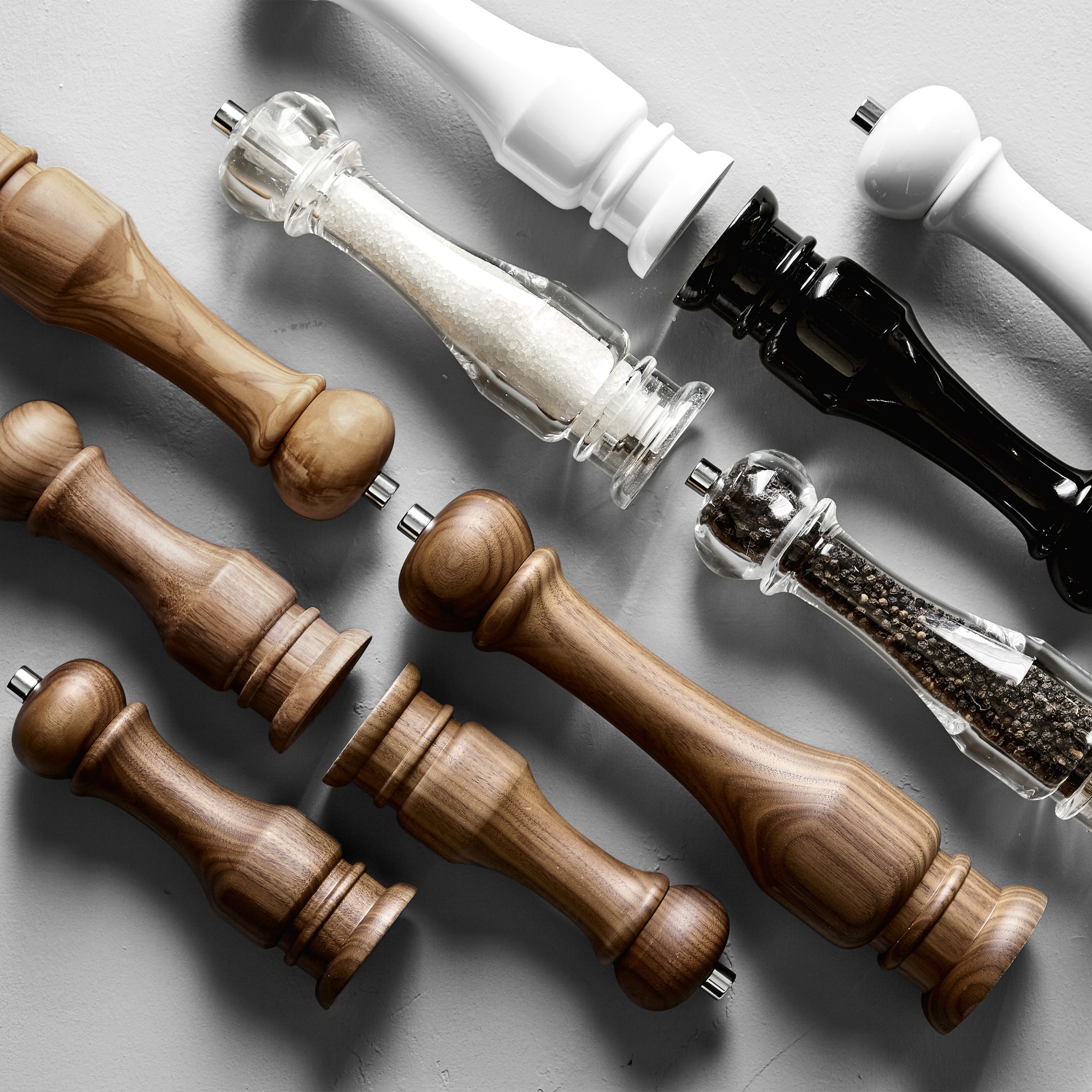 Williams Sonoma Traditional Olivewood Salt & Pepper Mills