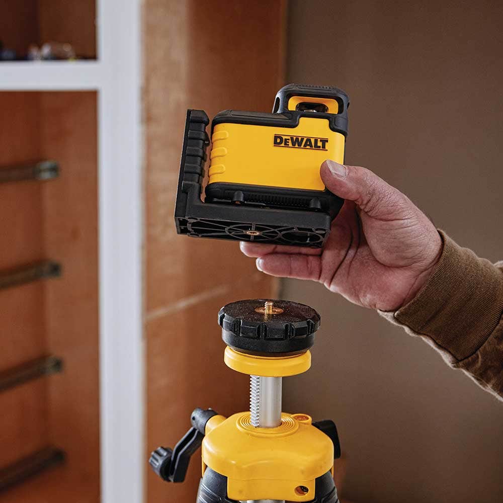 DEWALT 360 Degree Green Beam Cross Line Laser DW03601CG-XJ