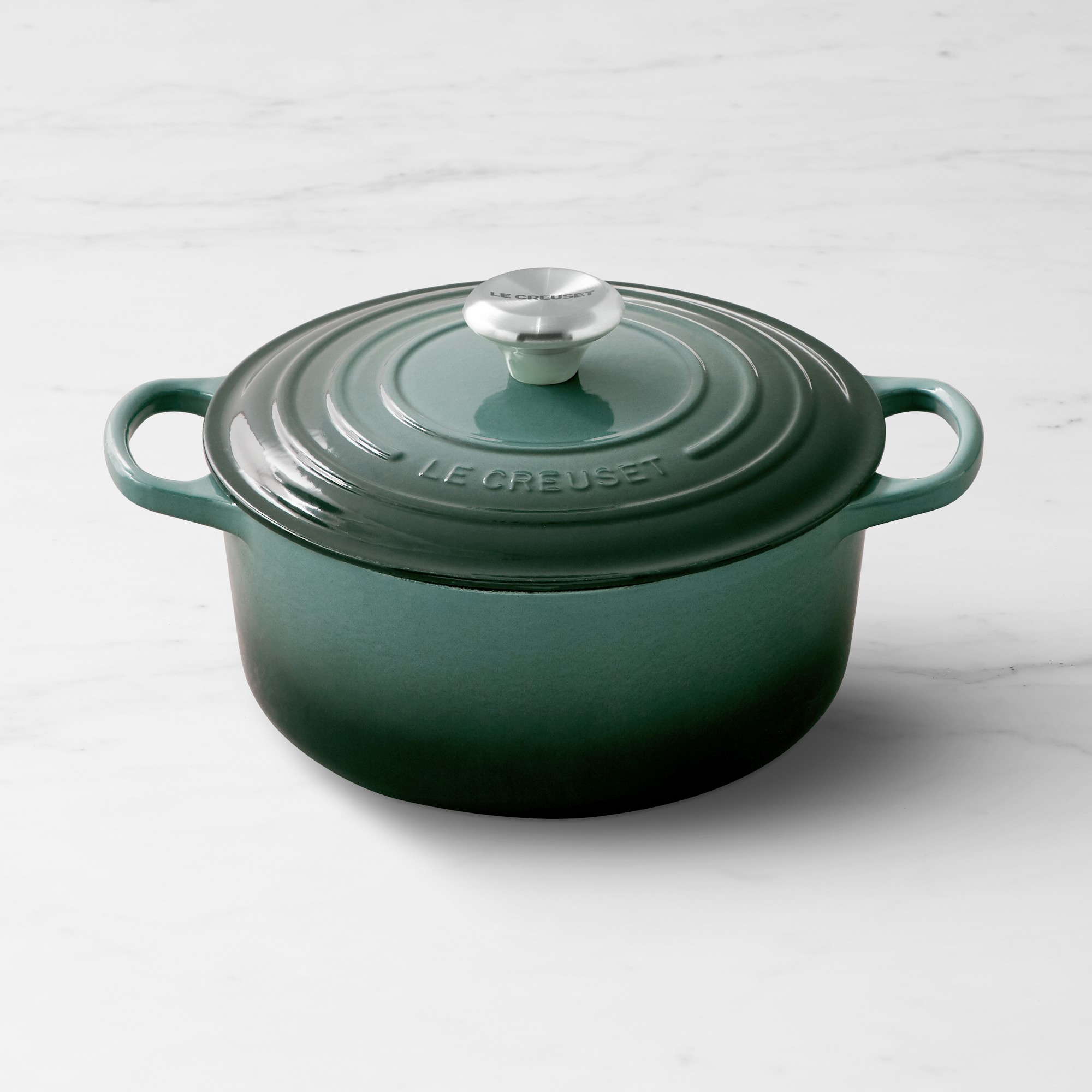 Le Creuset Signature Enameled Cast Iron Round Dutch Oven
