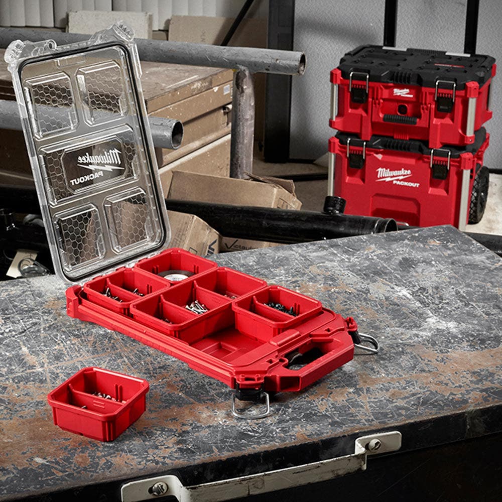 MILWAUKEE PACKOUT™ Low-Profile Compact Organiser 48228436