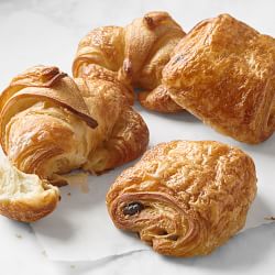 Galaxy Desserts® Classic & Chocolate Croissants
