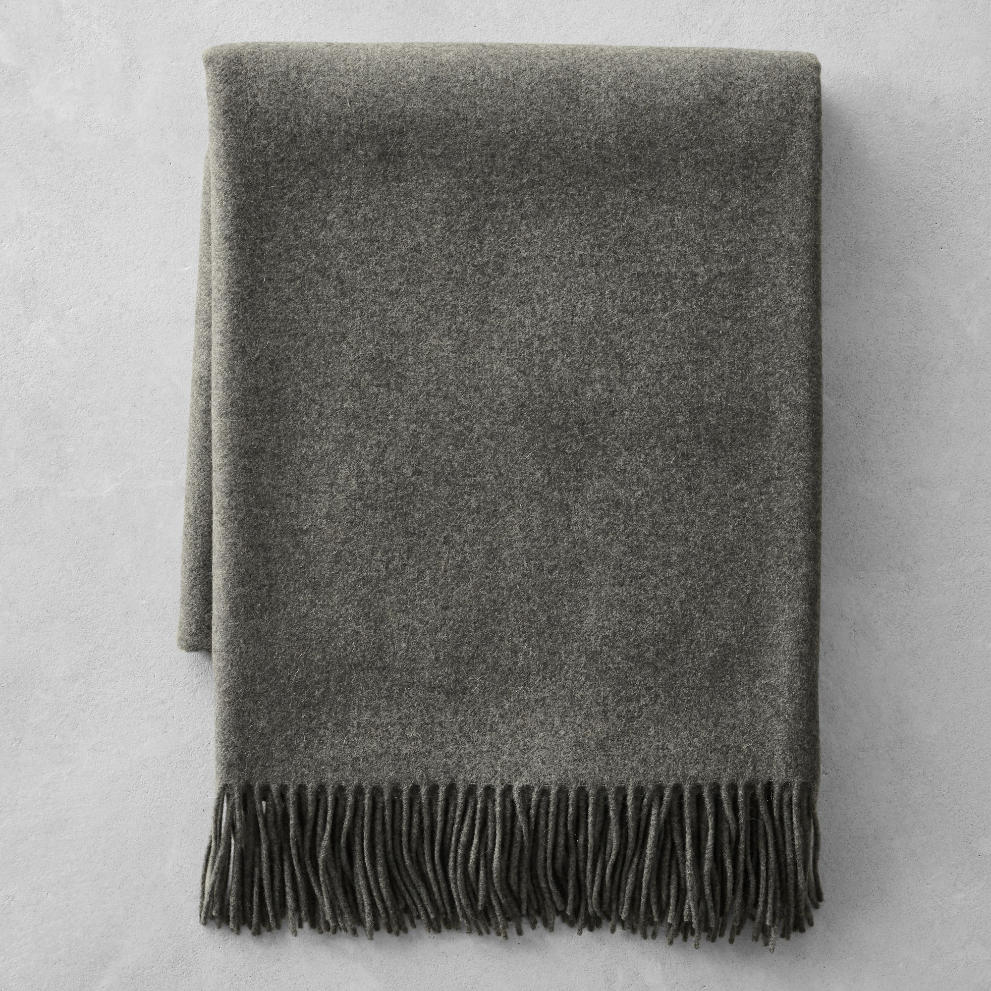 European Solid Grand Cashmere Throw