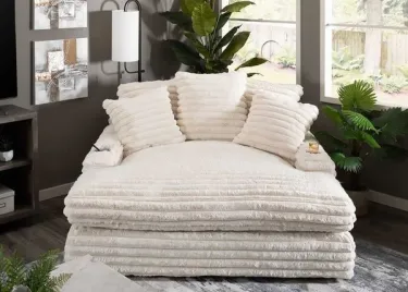 Winter Sale - Chaise Lounge With Dual Cupholders And Charging Ports