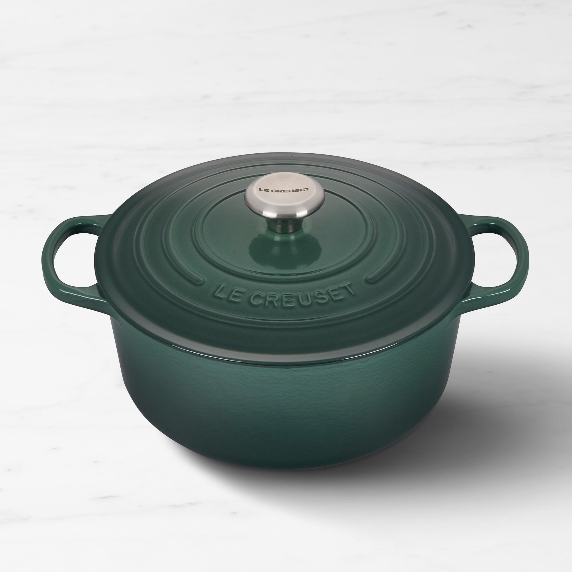 Le Creuset Signature Enameled Cast Iron Round Dutch Oven