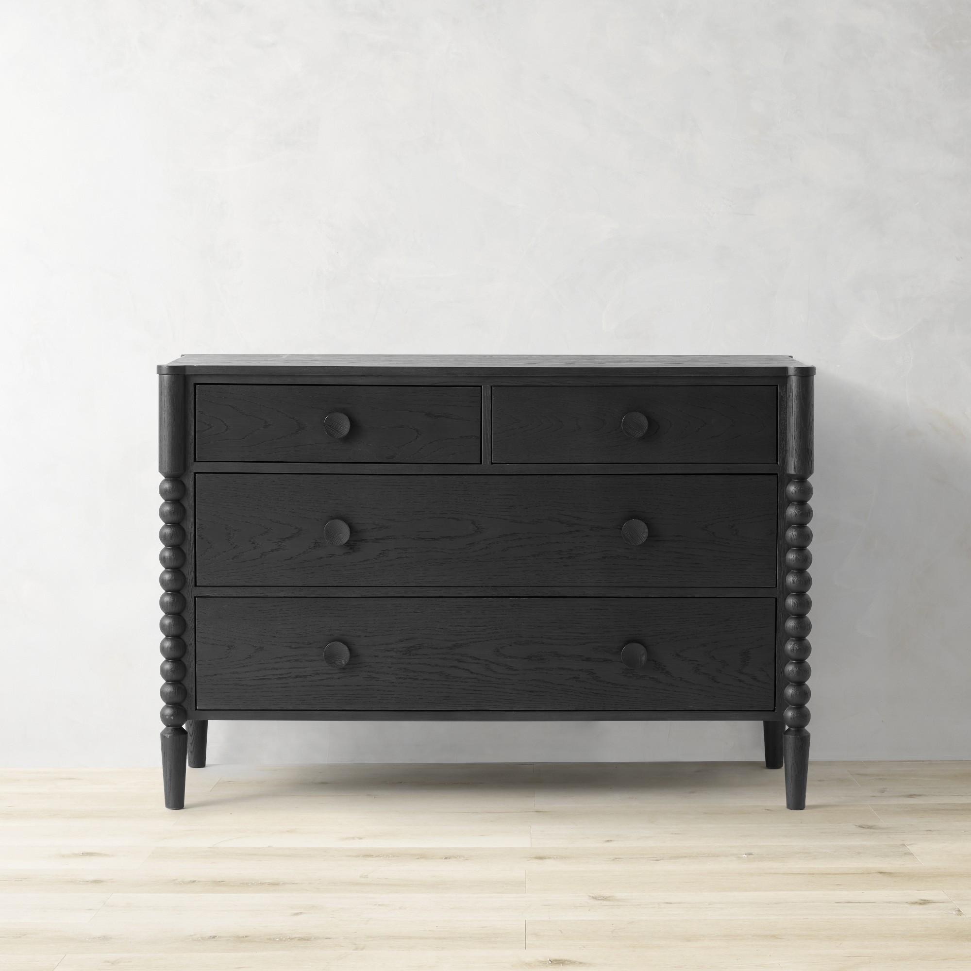 Spindle 4-Drawer Dresser (50