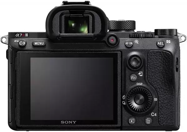 A7R III Mirrorless Camera: 42.4MP Full Frame High Resolution Interchangeable Lens Digital Camera With Front End LSI Image Processor, 4K HDR Video And 3