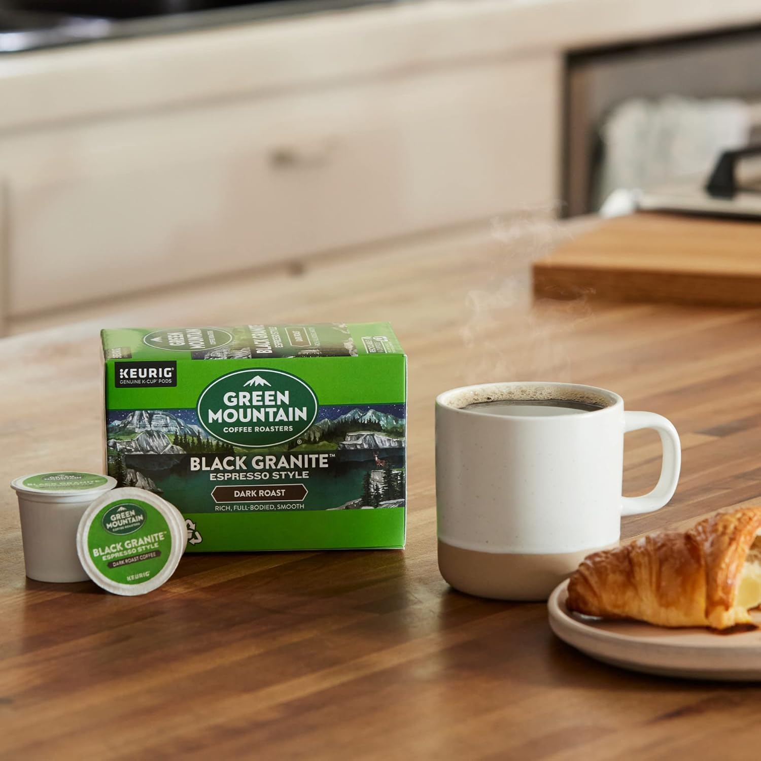 Green Mountain Coffee Roasters Dark Magic Keurig Single-Serve K-Cup Pods, Dark Roast Coffee, 72 Count (6 Packs of 12)