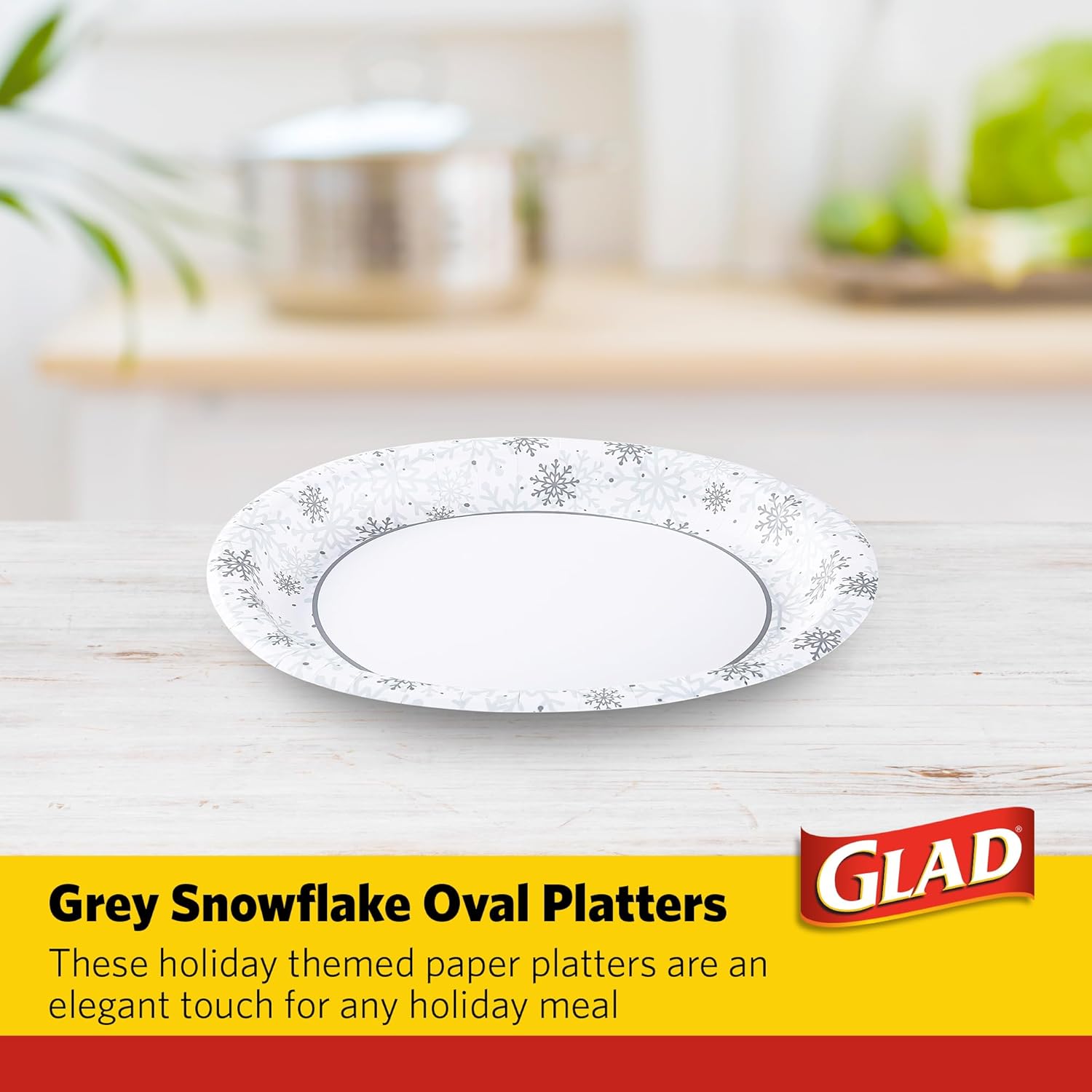 Glad Disposable Holiday Paper Plates, 10 Inch, 20 Count - Red Snowflake Design, Heavy Duty and Microwavable