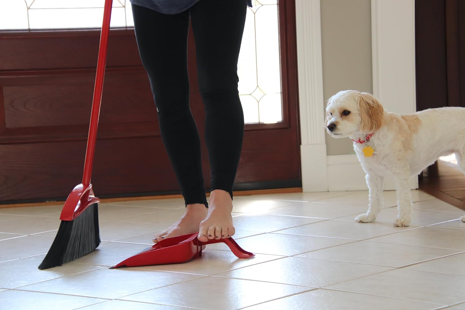 O-Cedar One Sweep Broom with Step-On Dustpan | Remove 99% with One Sweep | Lightweight Quiet Cleaning Tool | Ideal for Pet Owners
