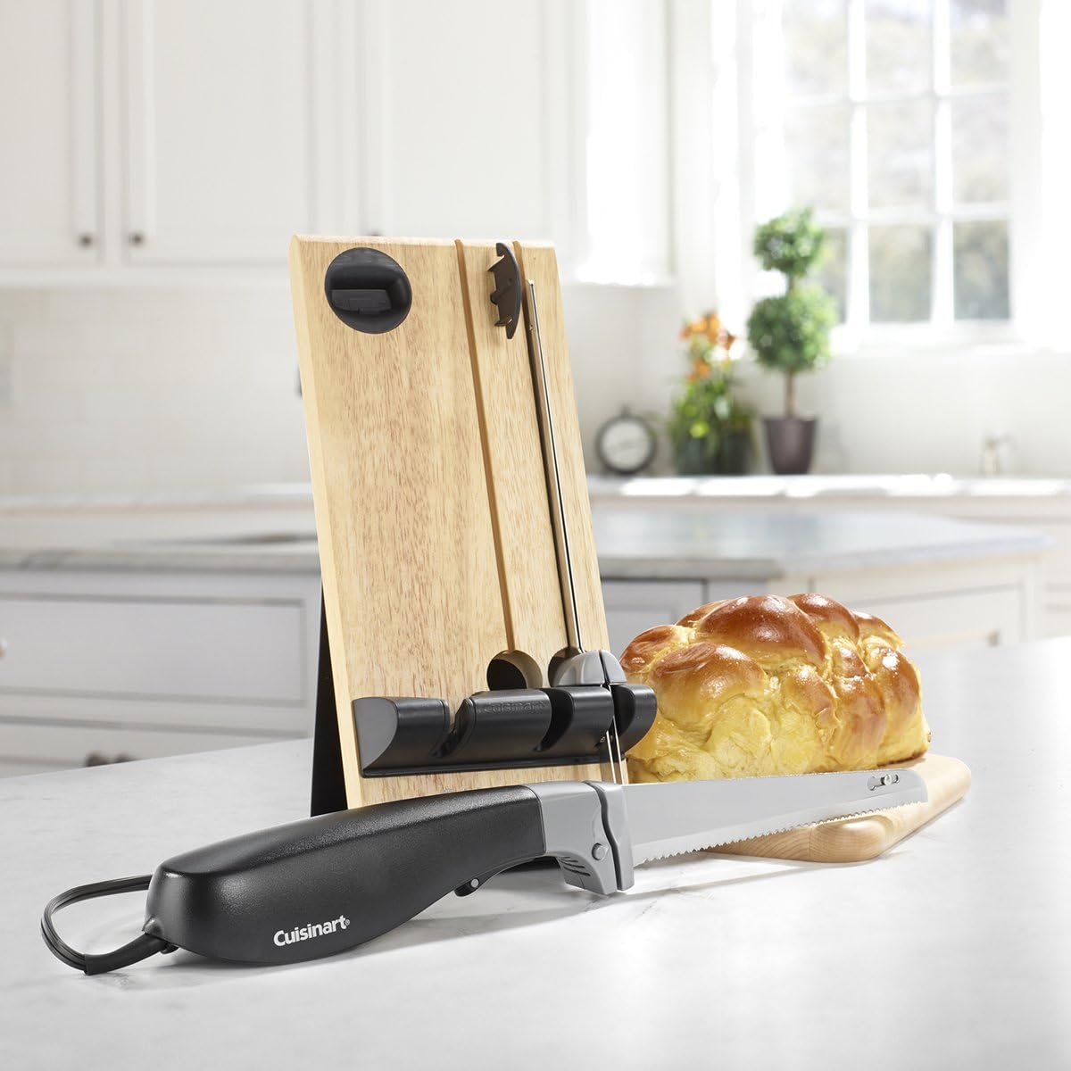 Cuisinart Electric Knife with Cutting Board, Stainless Steel/Black, CEK-41