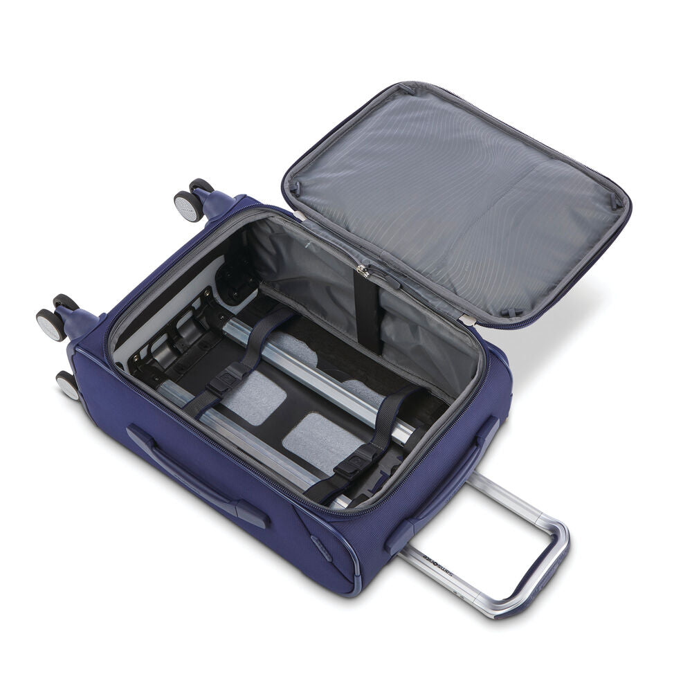 Samsonite Ascentra 22 x 14 x 9 Carry-On Spinner