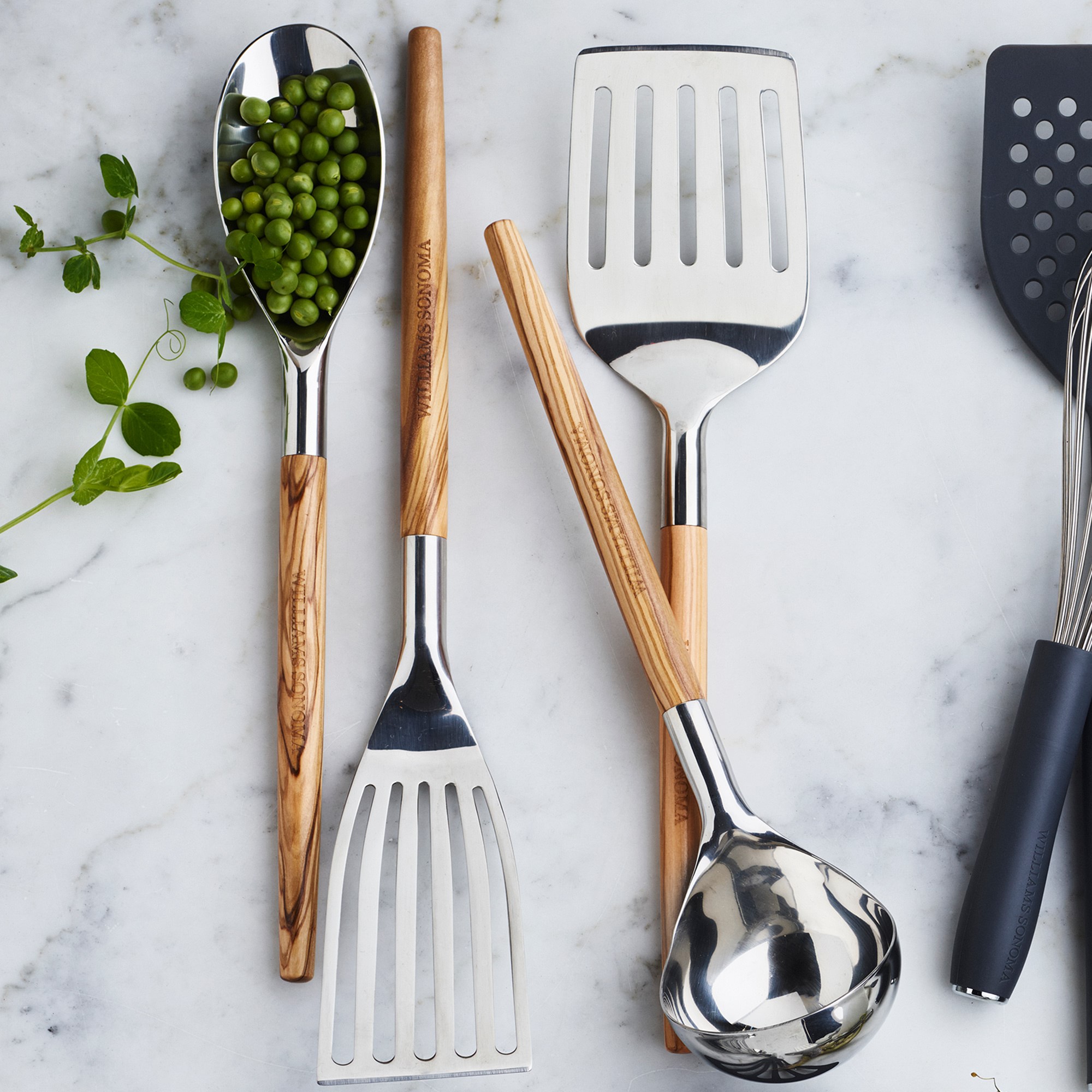 Williams Sonoma Stainless-Steel Olivewood Fish Spatula