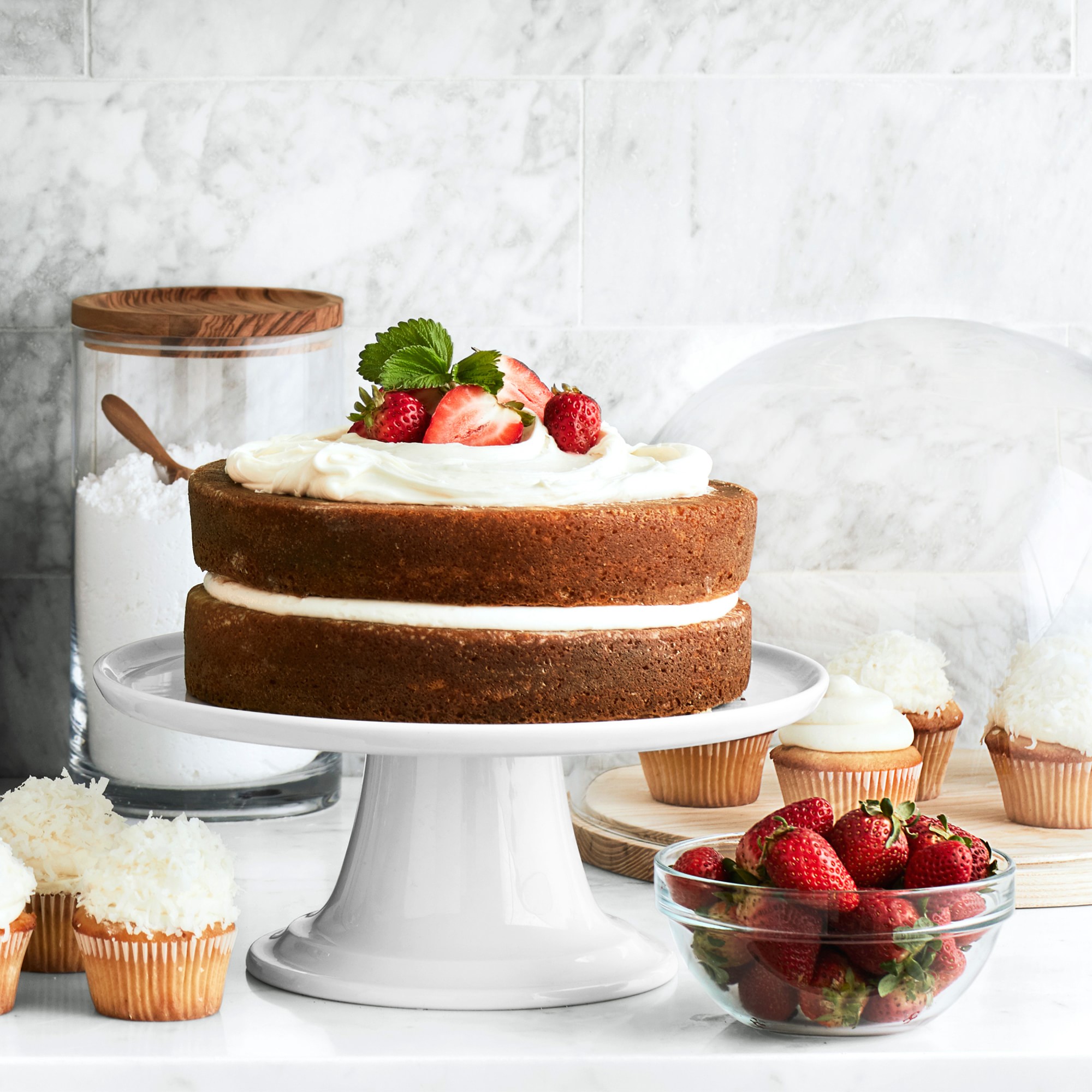 Pillivuyt Porcelain Cake Stands