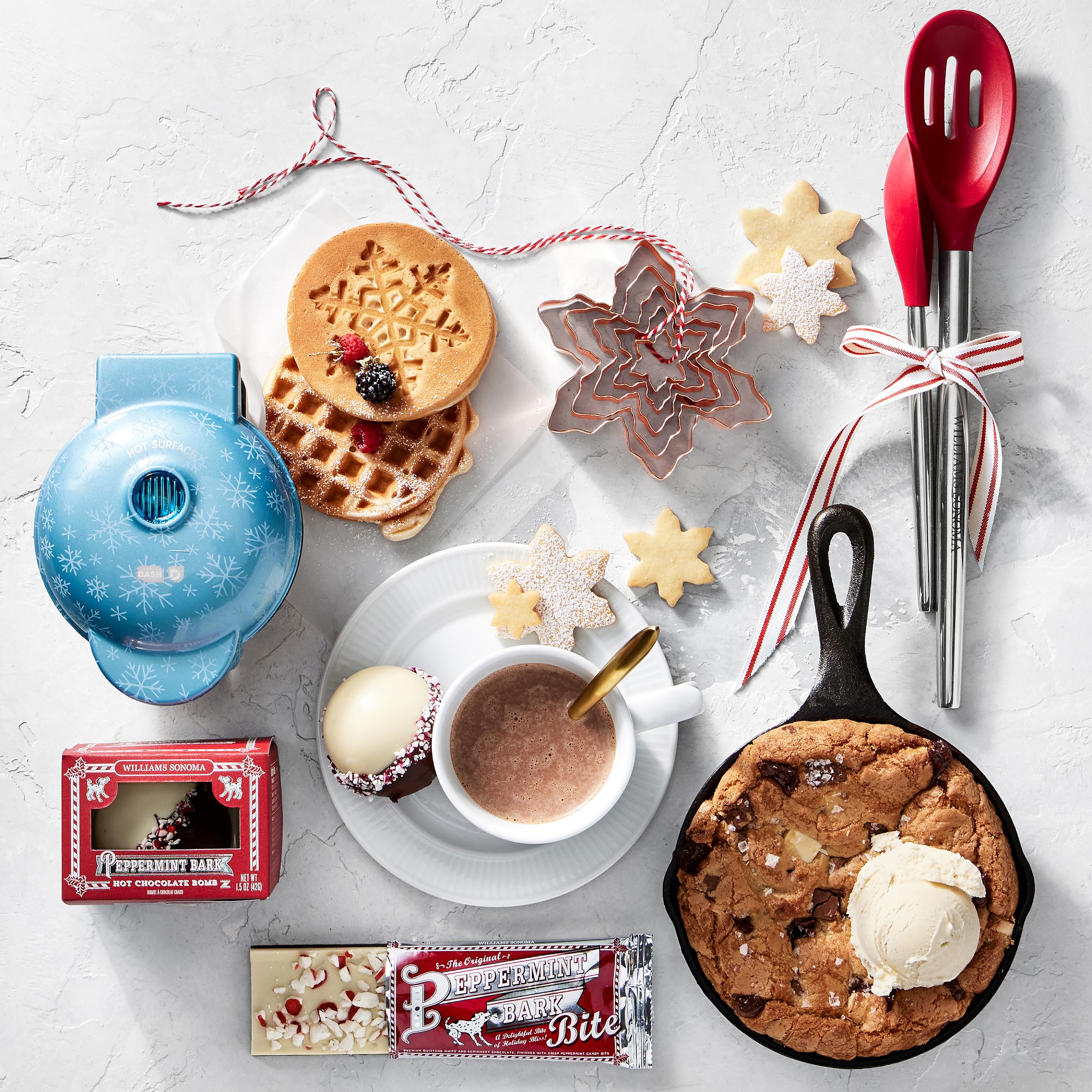 Williams Sonoma Peppermint Bark Hot Chocolate Bomb