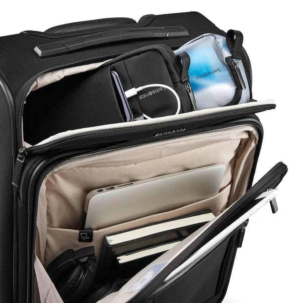 Silhouette 17 Carry-On Spinner