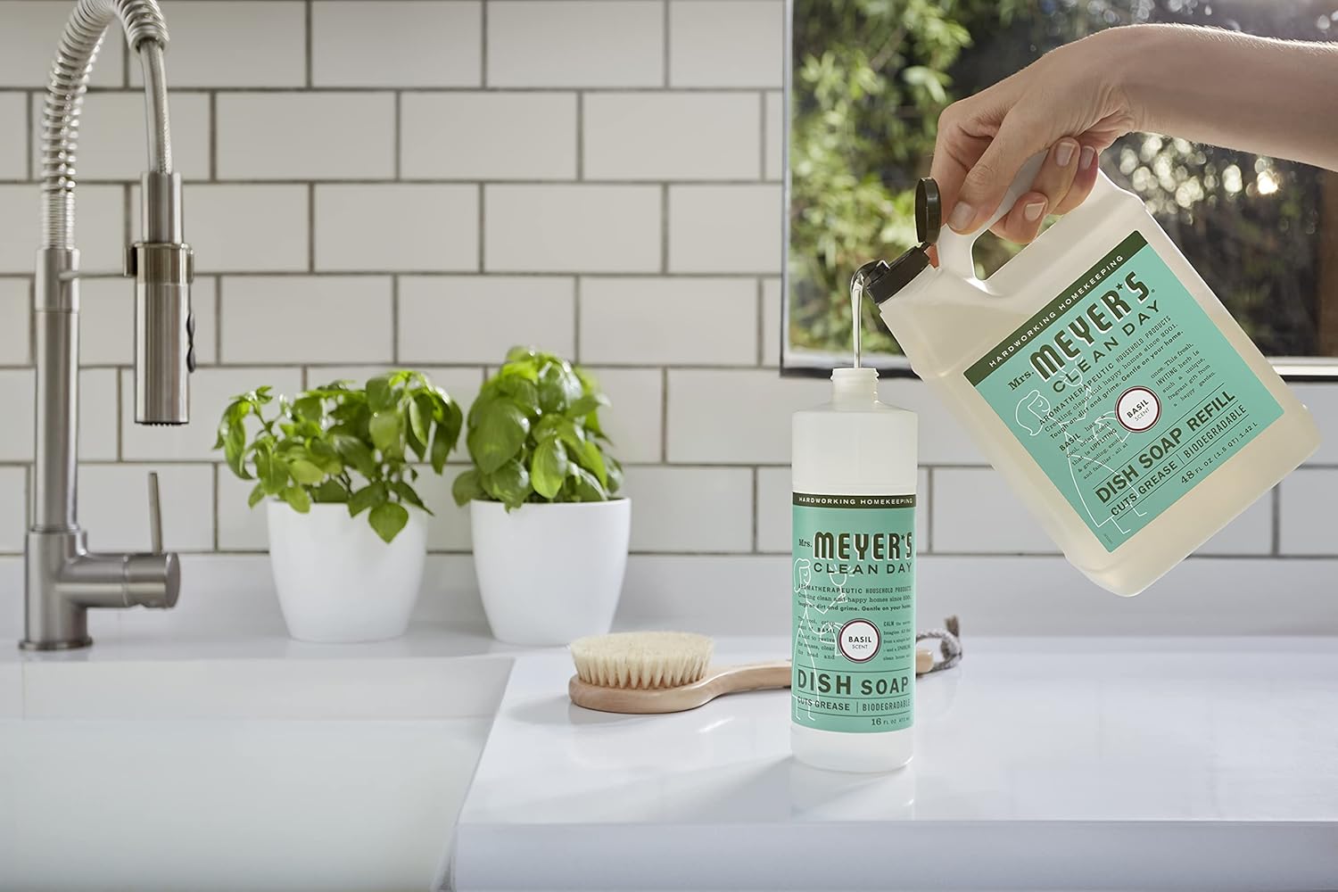 MRS. MEYER'S CLEAN DAY Liquid Dish Soap Refill, Biodegradable Formula, Basil, 48 fl. oz