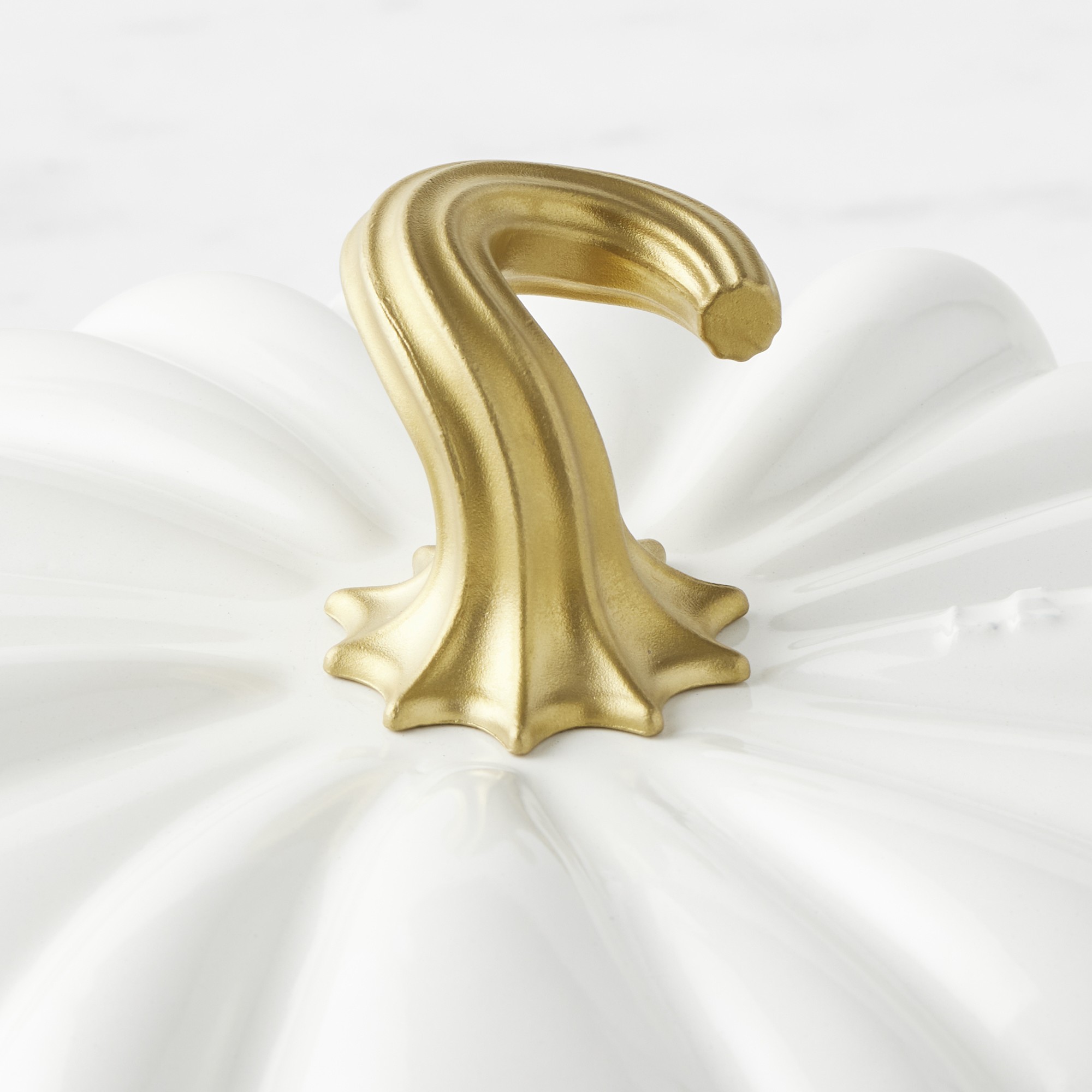 Le Creuset Enameled Cast Iron Pumpkin Cocotte, 4-Qt.