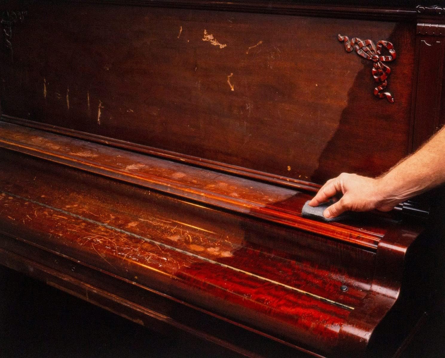 HOWARD RF8 Products Restor-A-Finish, 8 oz, Cherry, 8 Fluid Ounces