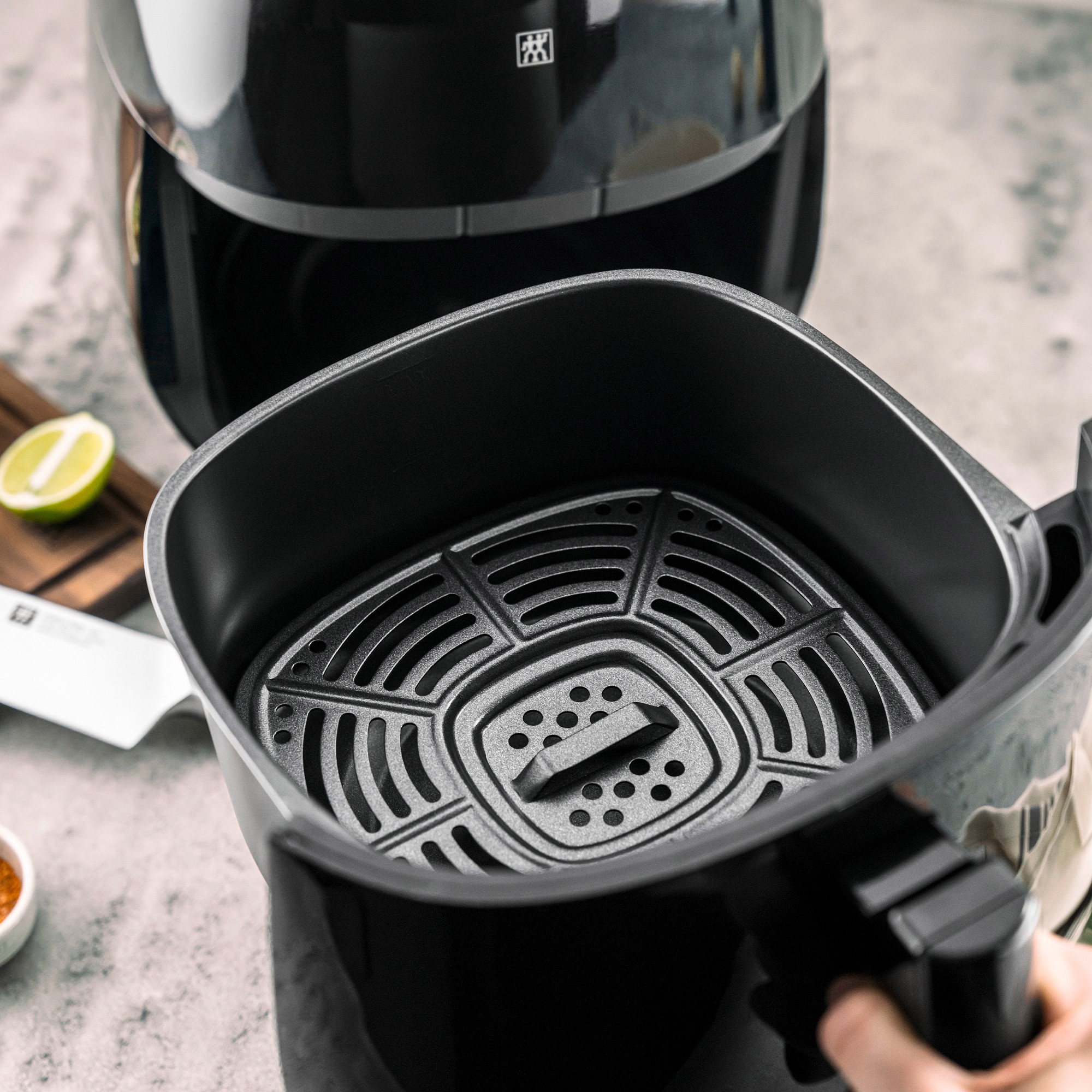 Zwilling Enfinigy Air Fryer, 4-Qt.