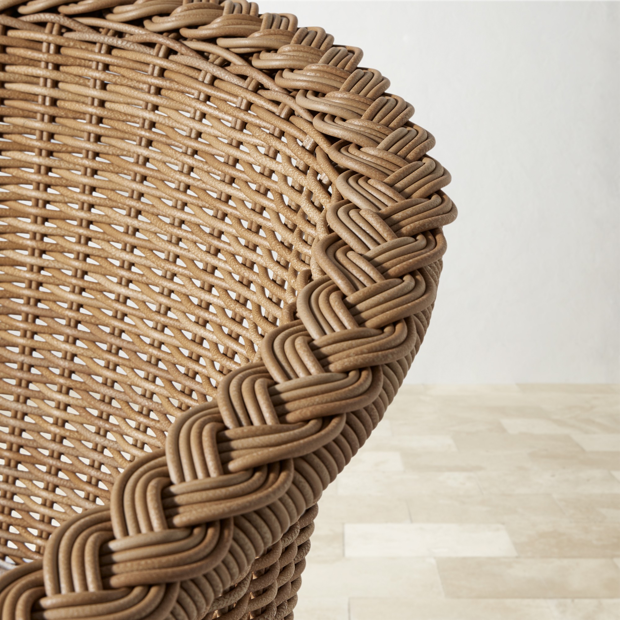 AERIN East Hampton Dining Table & Dining Chairs