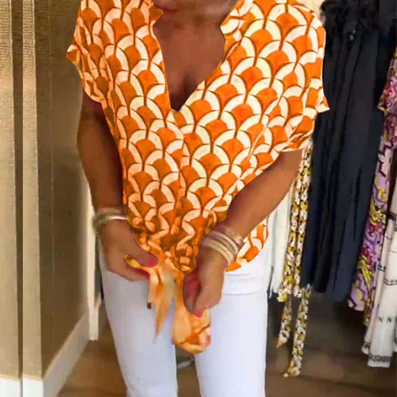 🔥Short-Sleeved V-Neck Printed Casual Top