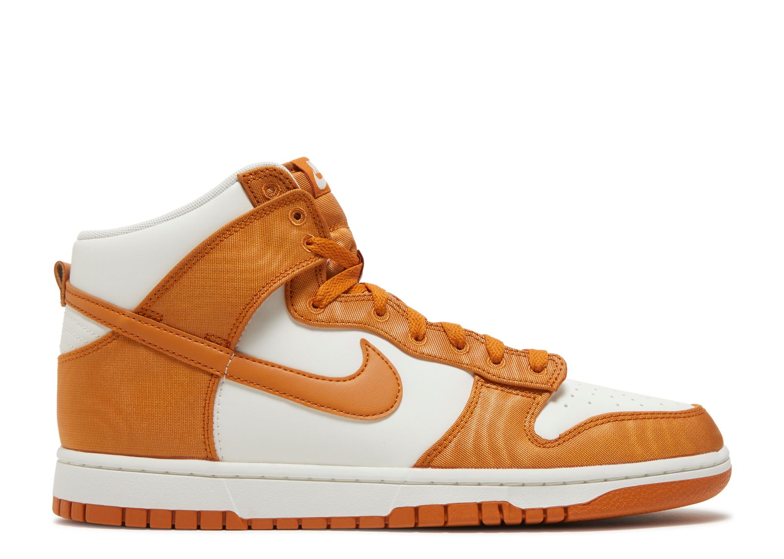 Dunk High 'Monarch Canvas'