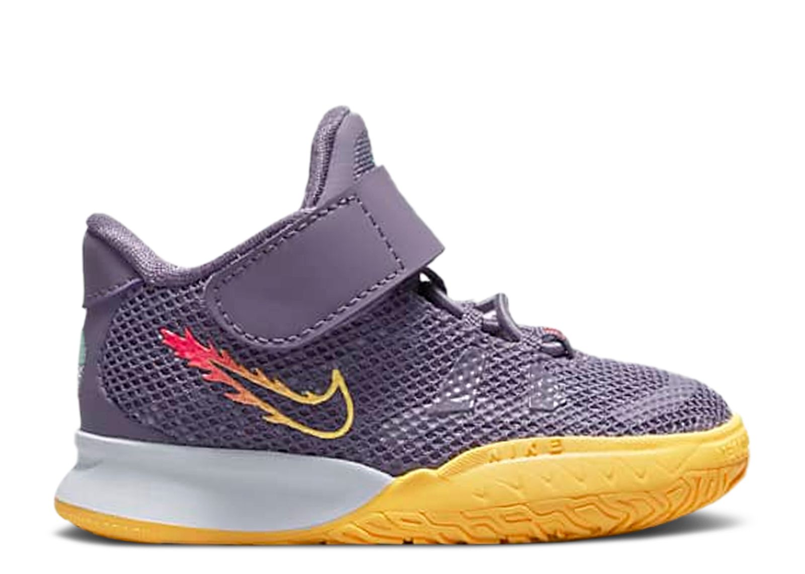 Kyrie 7 TD 'Daybreak'