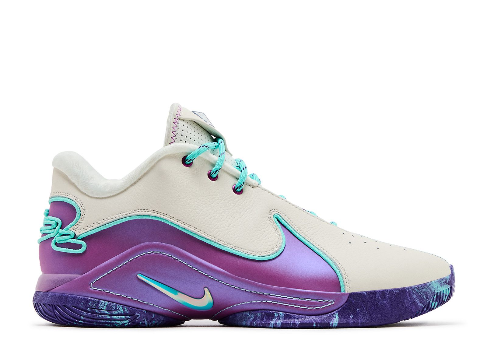 LeBron 22 'Frozen Grapes'