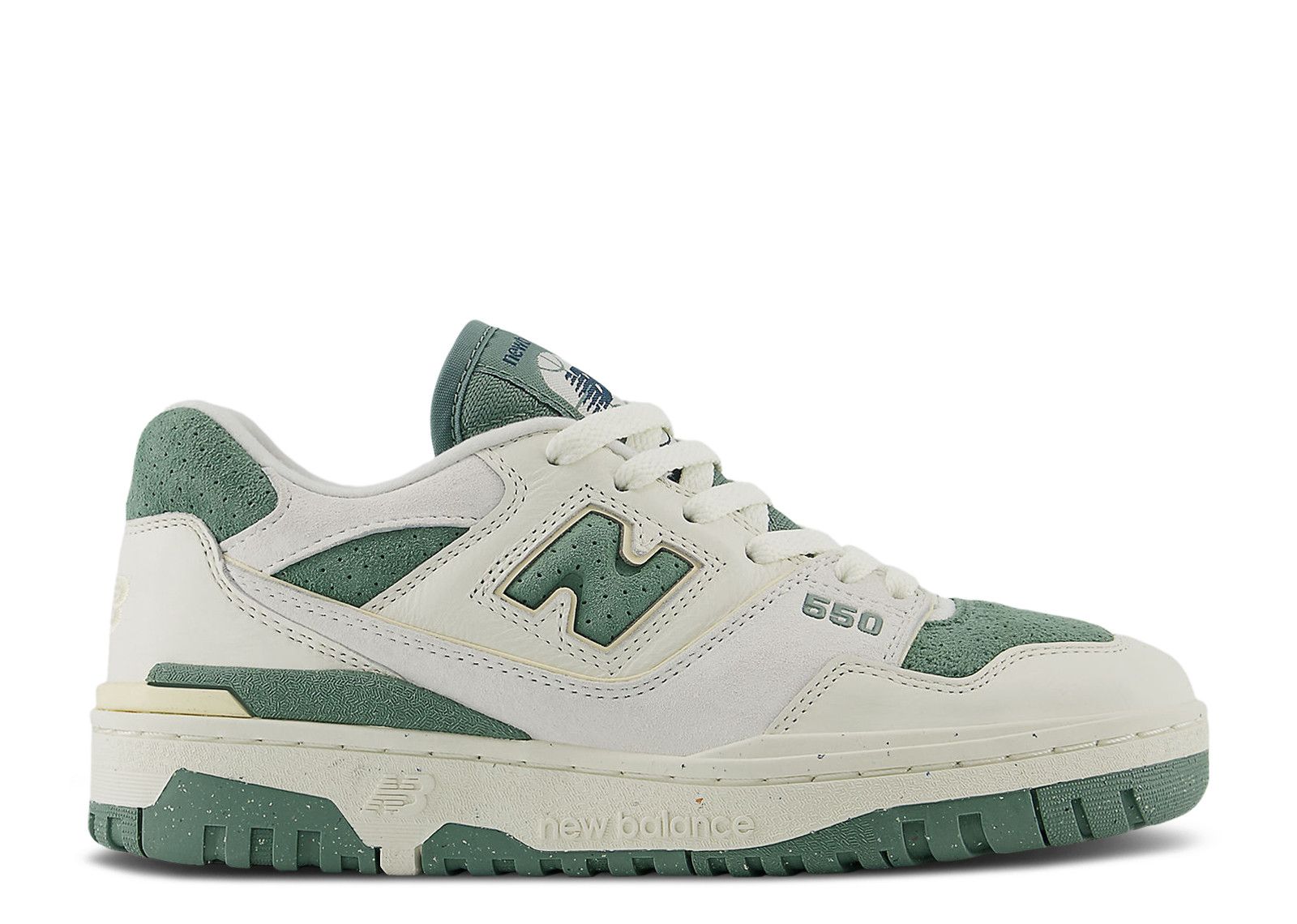 New Balance Wmns 550 'Sea Salt Dark Juniper'
