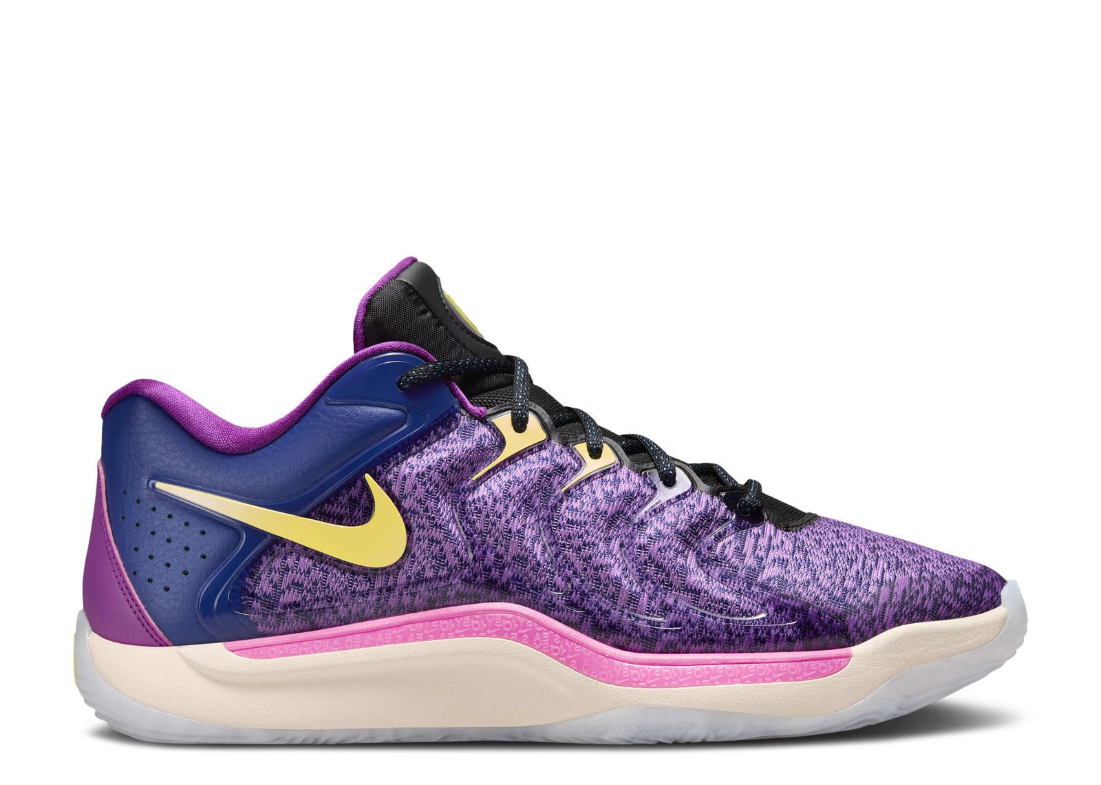 KD 17 'Travel Ball'