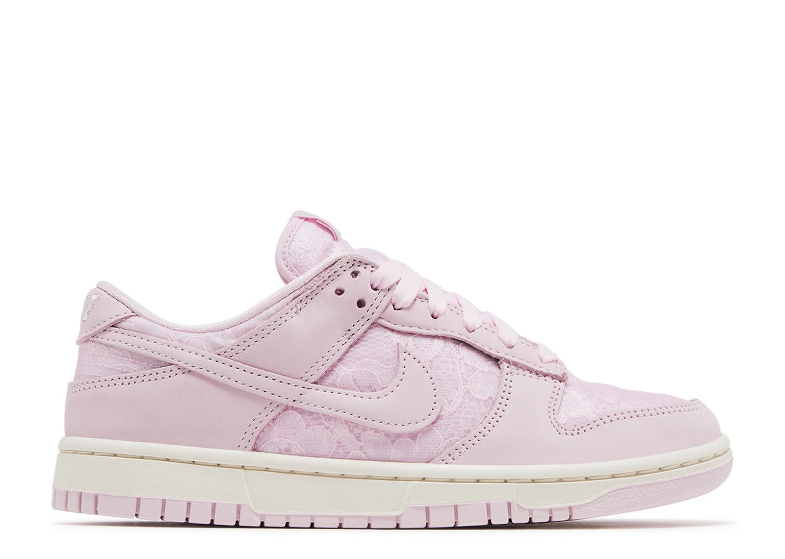 Wmns Dunk Low 'Lace Pack - Regal Pink'