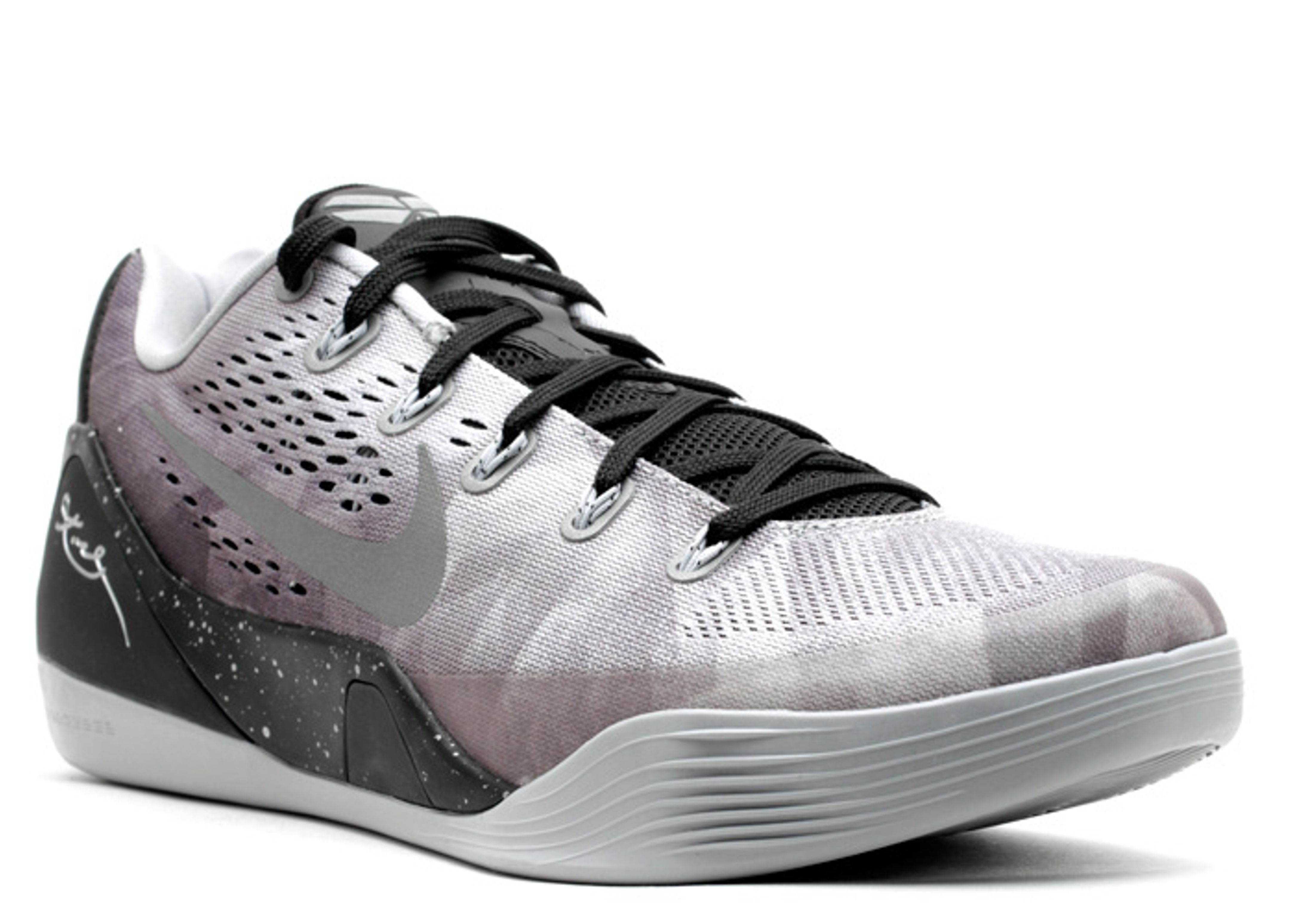 Kobe 9 EM Premium 'Metallic Silver'