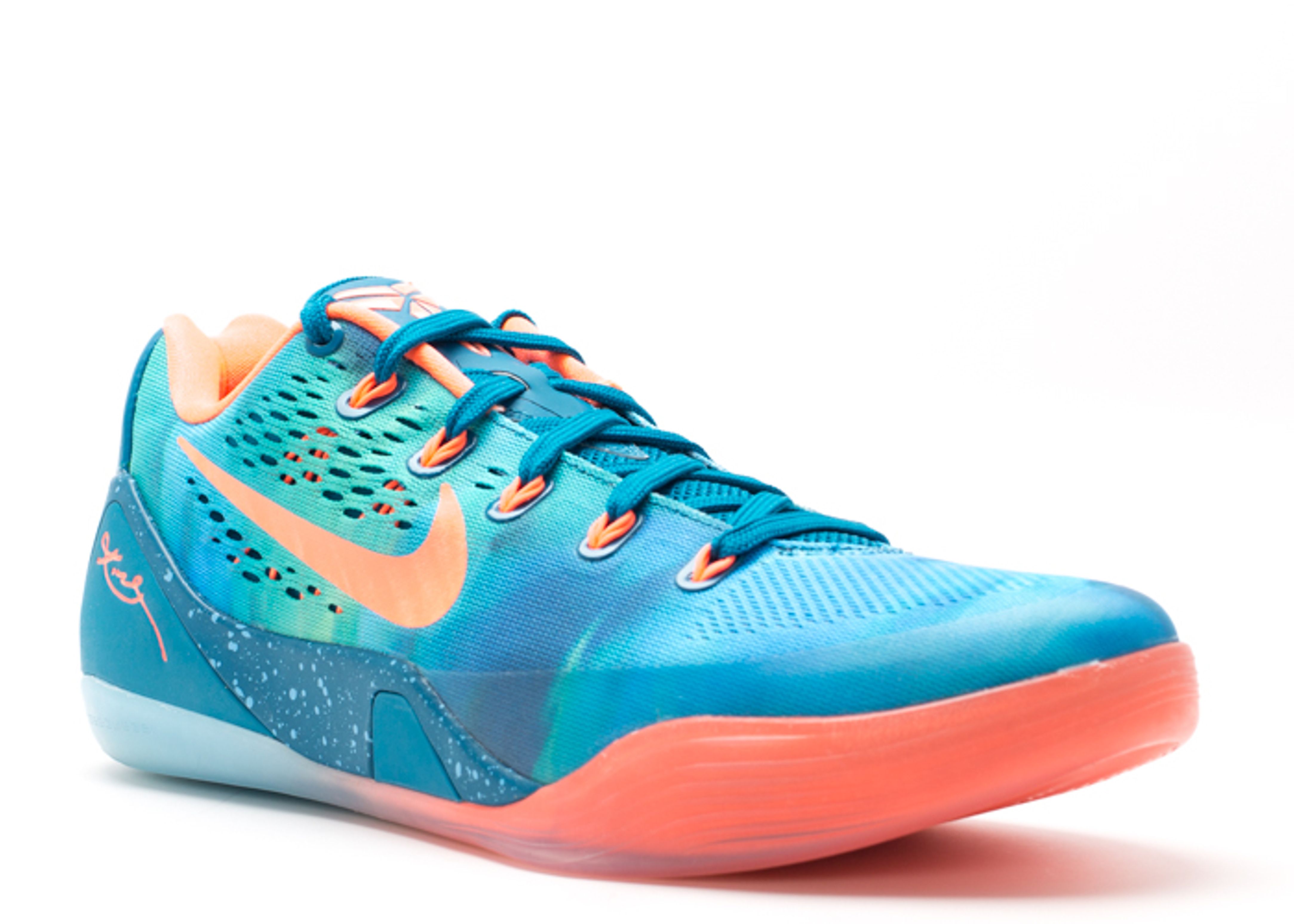 Kobe 9 EM 'EYBL Peach Jam'