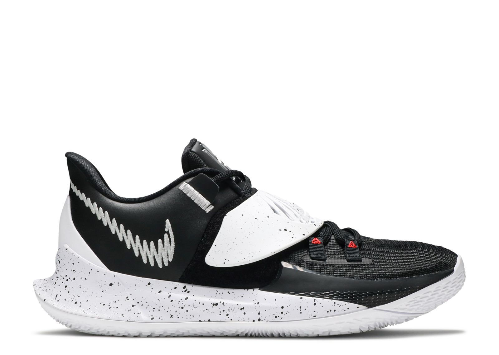 Kyrie Low 3 Team 'Black White'