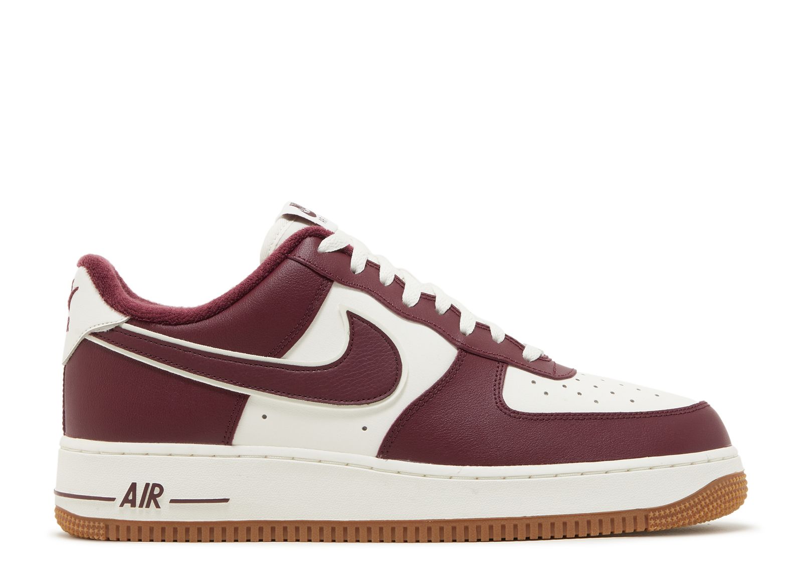 Air Force 1 '07 LV8 'College Pack - Night Maroon'