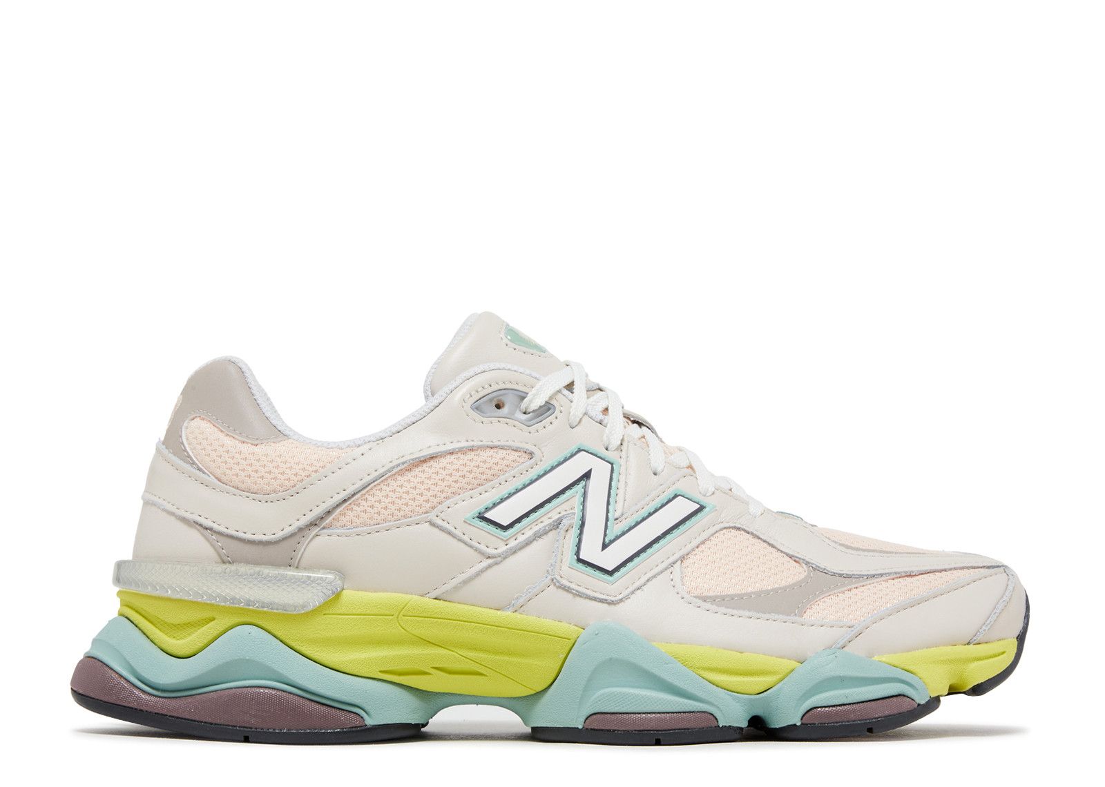 New Balance 9060 'Moonbeam Vintage Rose'