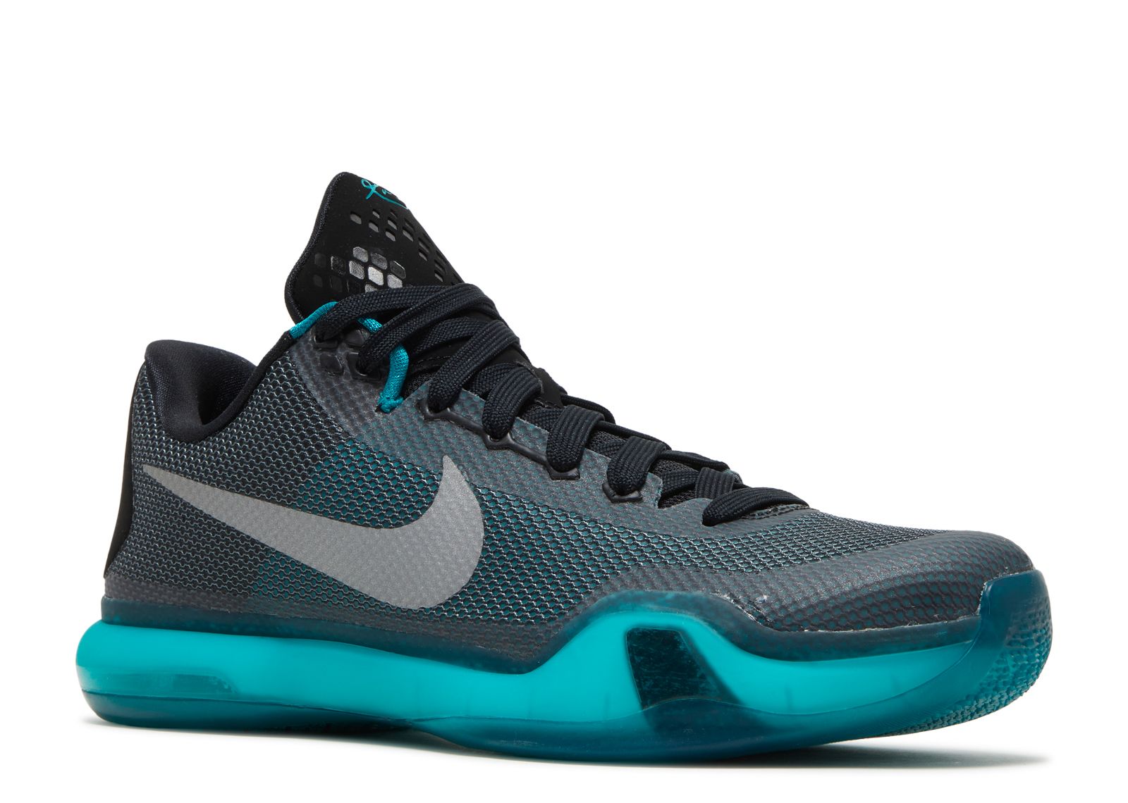 Kobe 10 'Liberty'