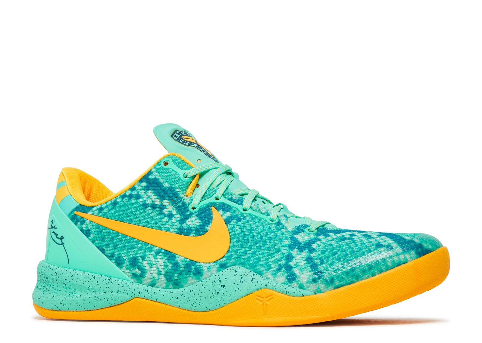Kobe 8 'Green Glow'